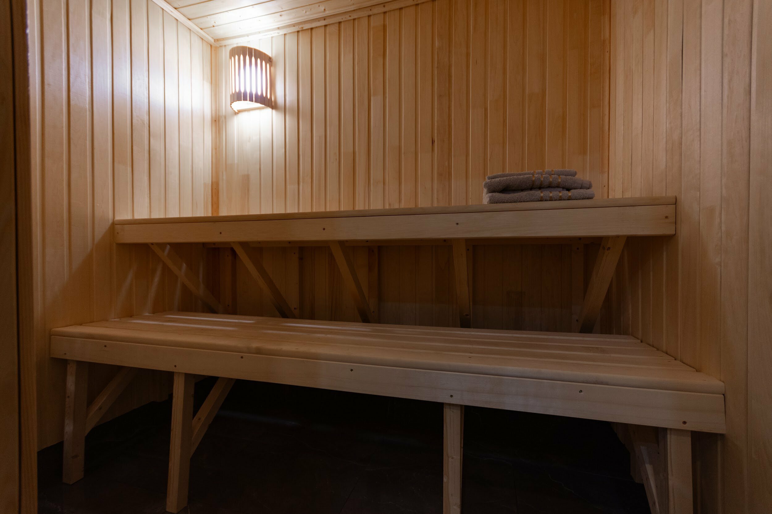 Семейный коттедж Делюкс с 3 спальнями, сауной, зоной мангала.