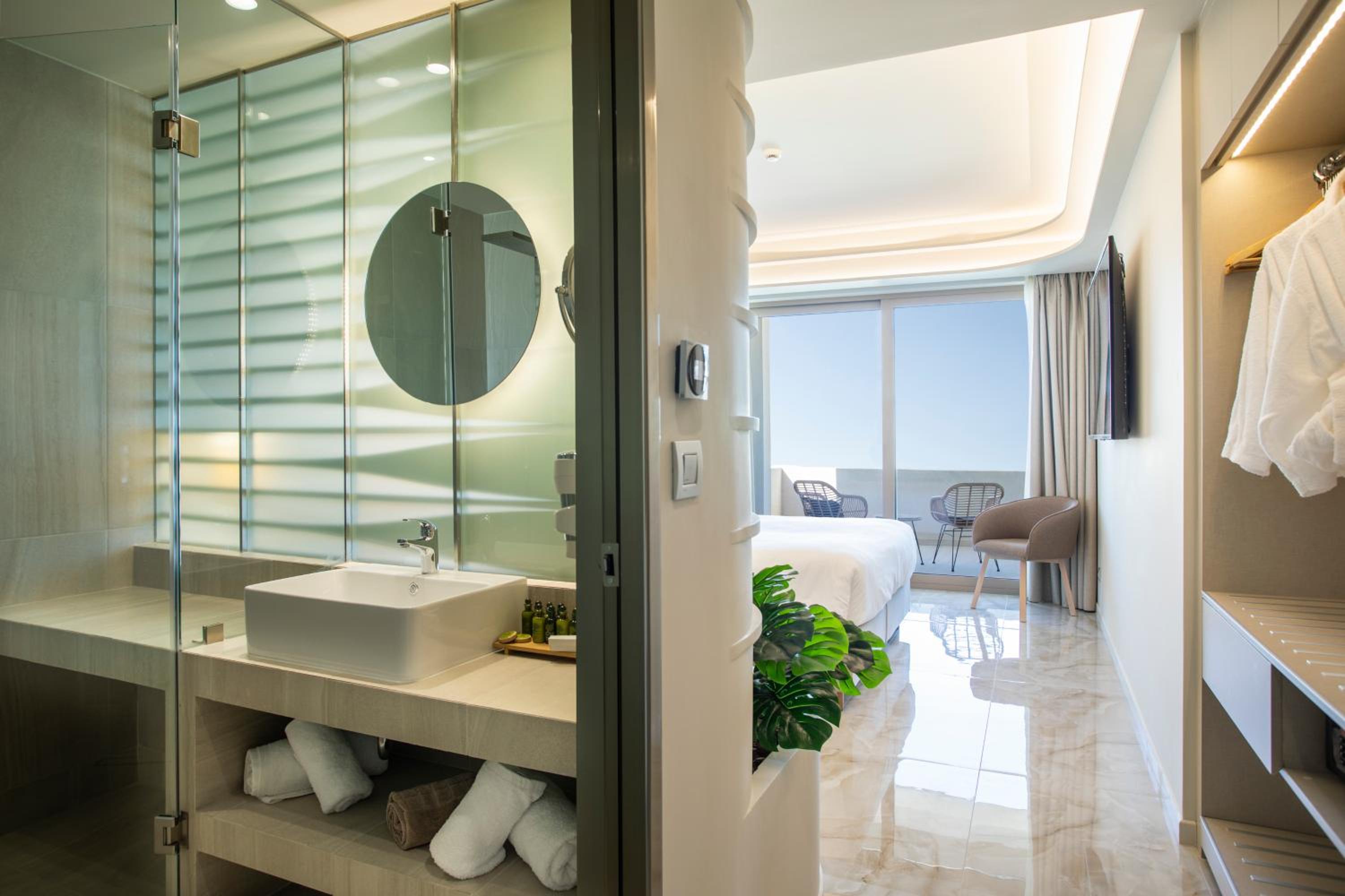 Premium King or Twin Room