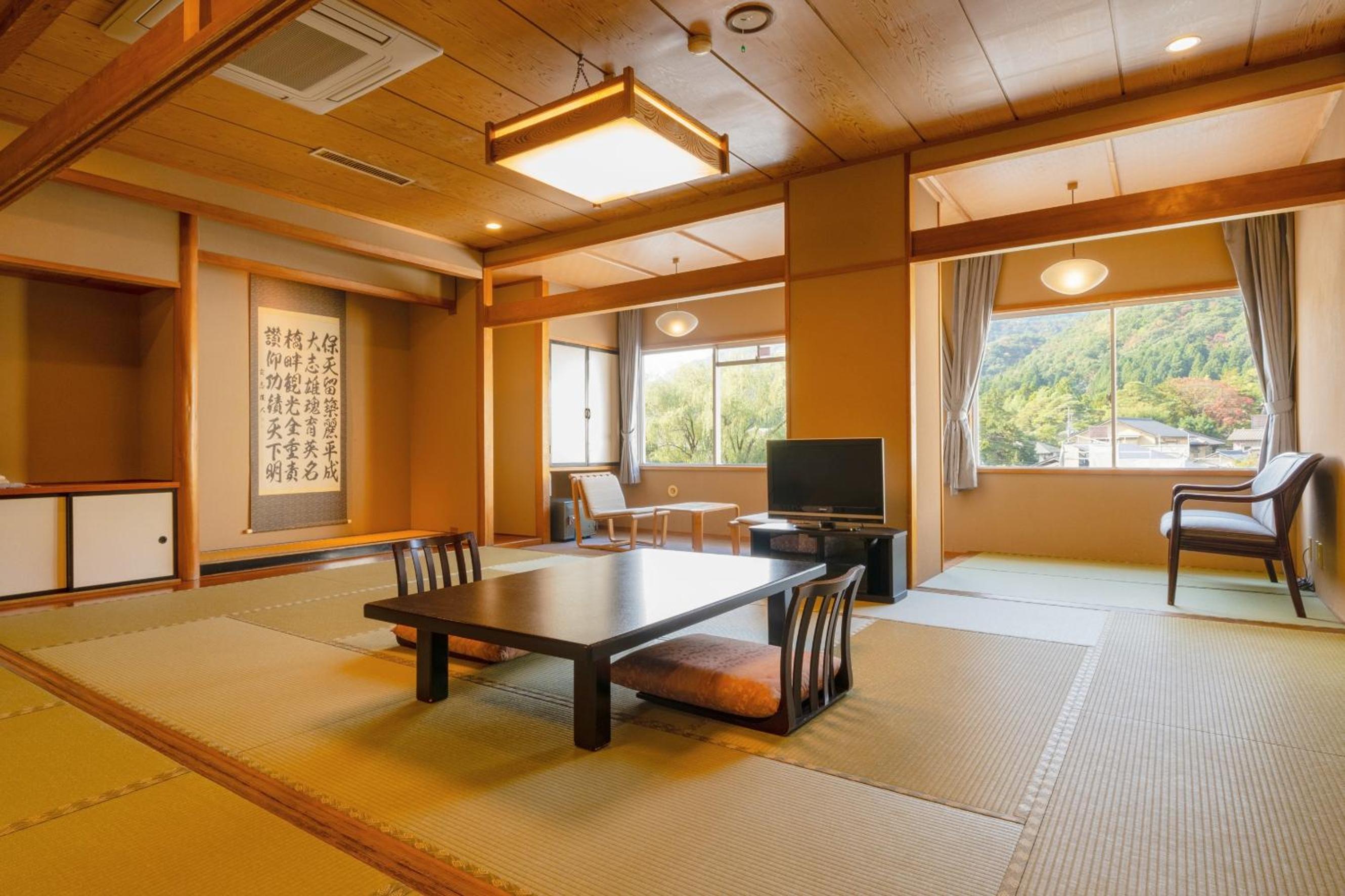 Superior Family Room