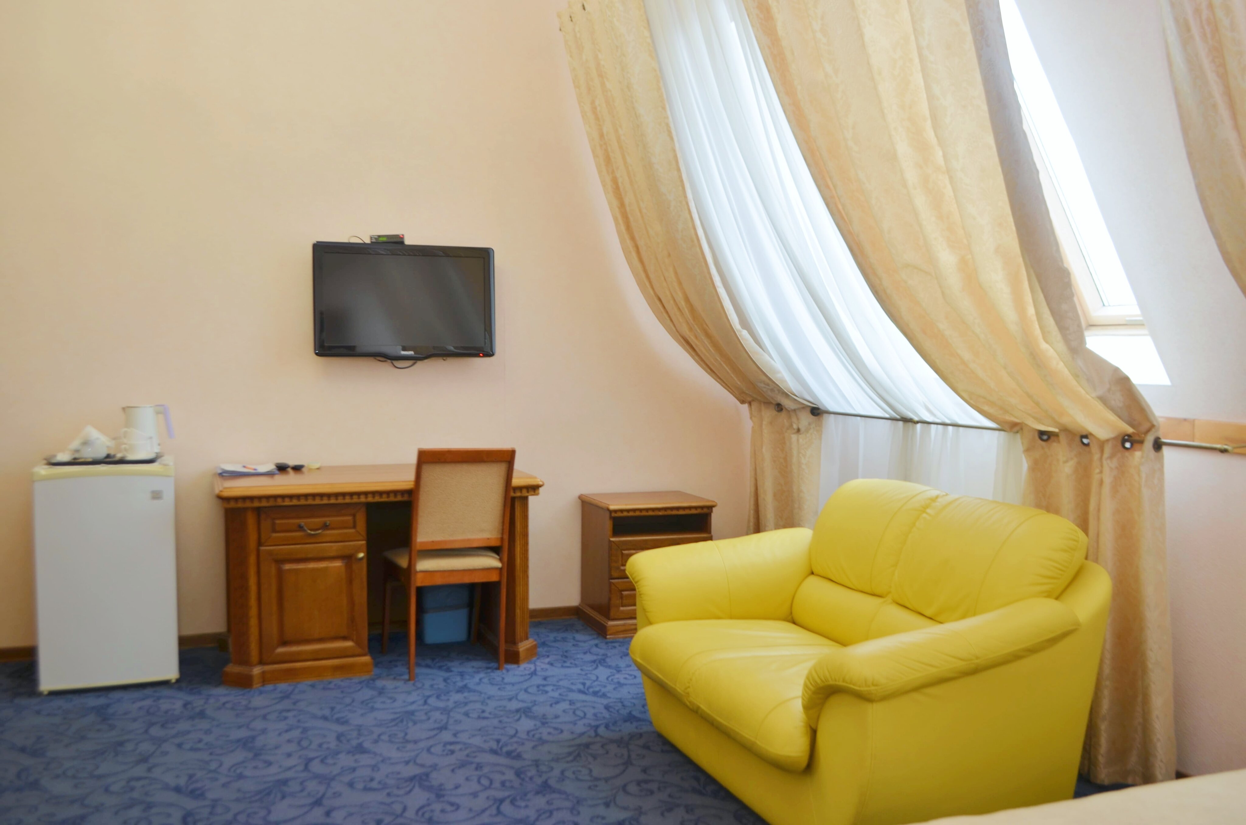 Улучшенный трехместный номер