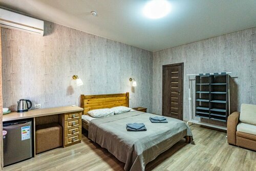 Трехместный номер с балконом