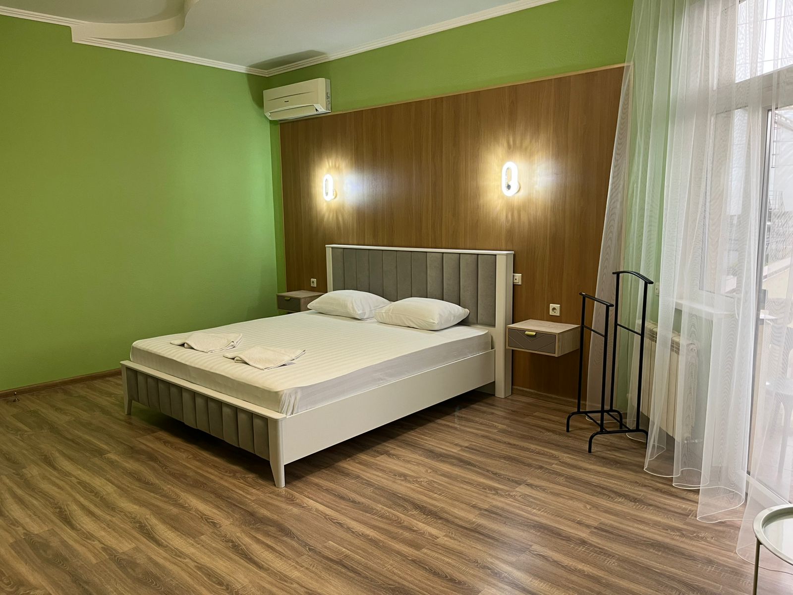 Двухместный номер с 1 кроватью или 2 отдельными кроватями и балконом