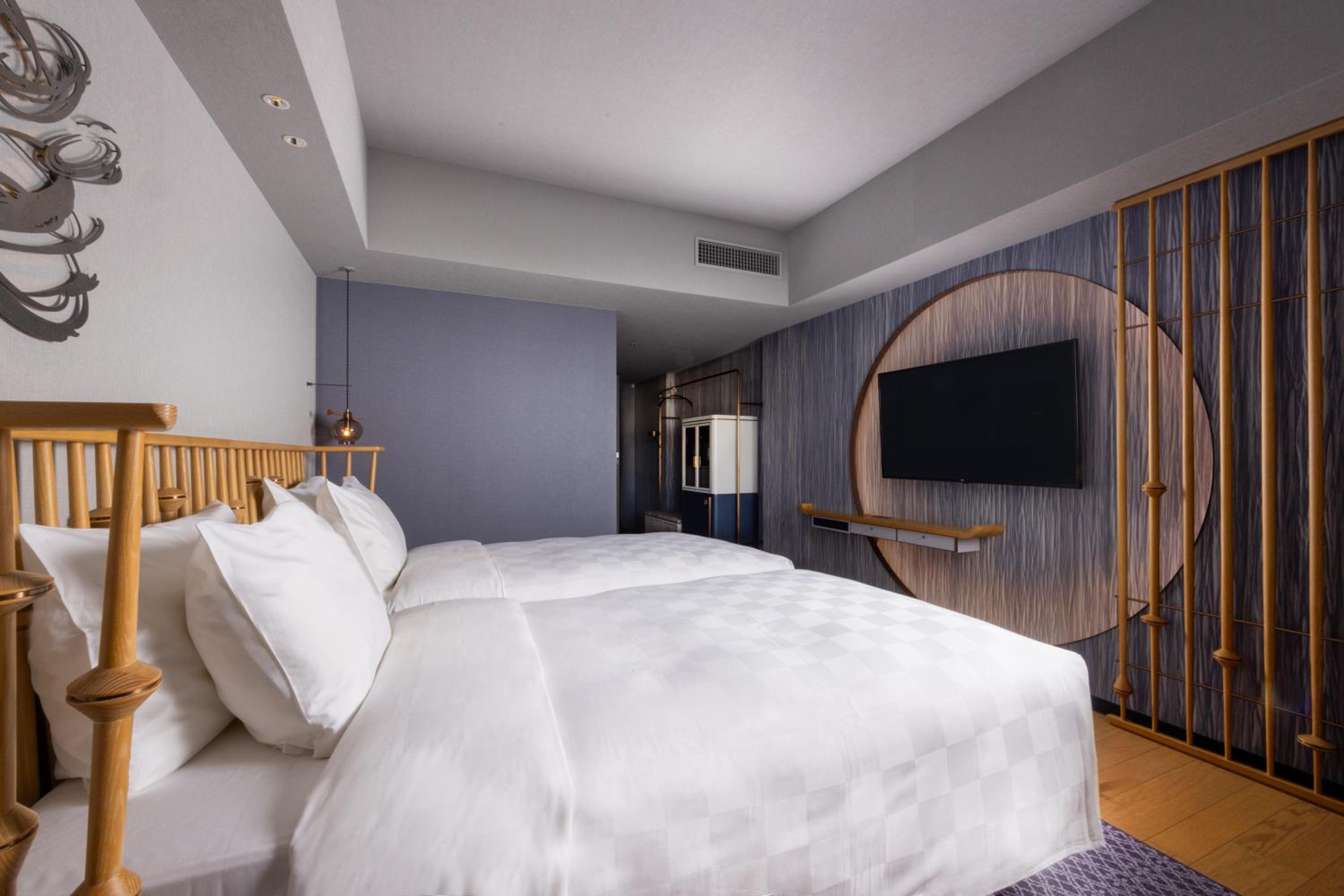 Privilege Twin Room with Bath Tub