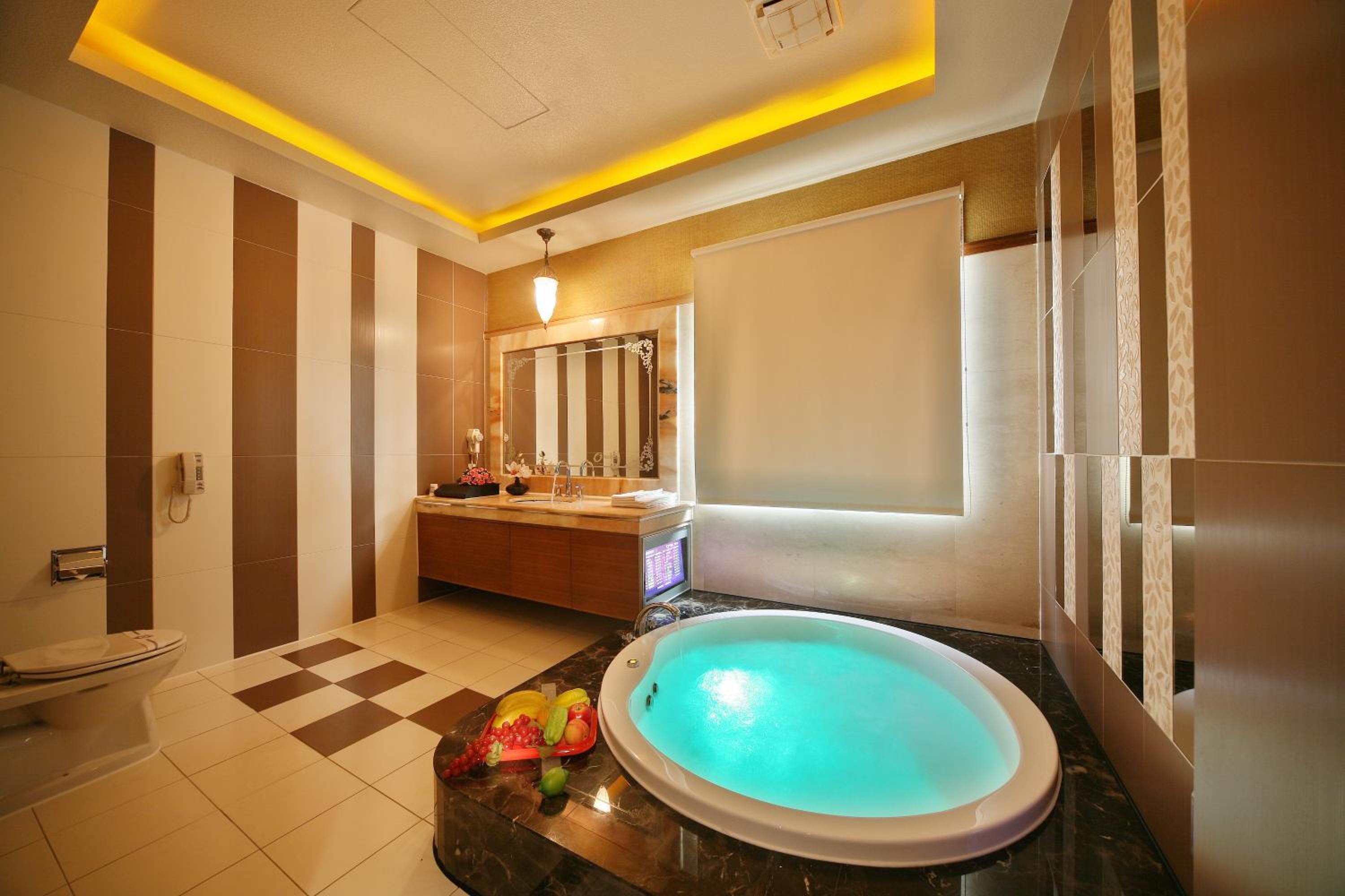 Double Room (Check-in after 18:00)