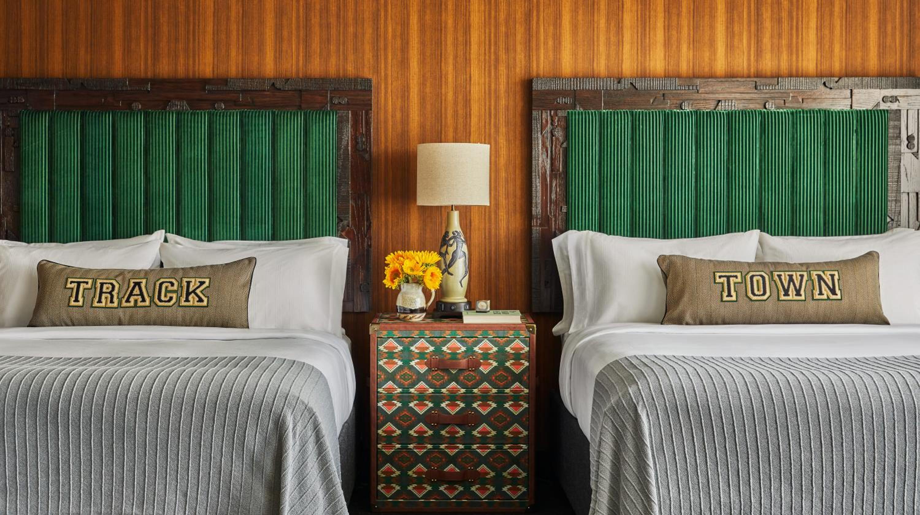 Queen Room with Two Queen Beds and Tub - Mobility/Hearing Accessible