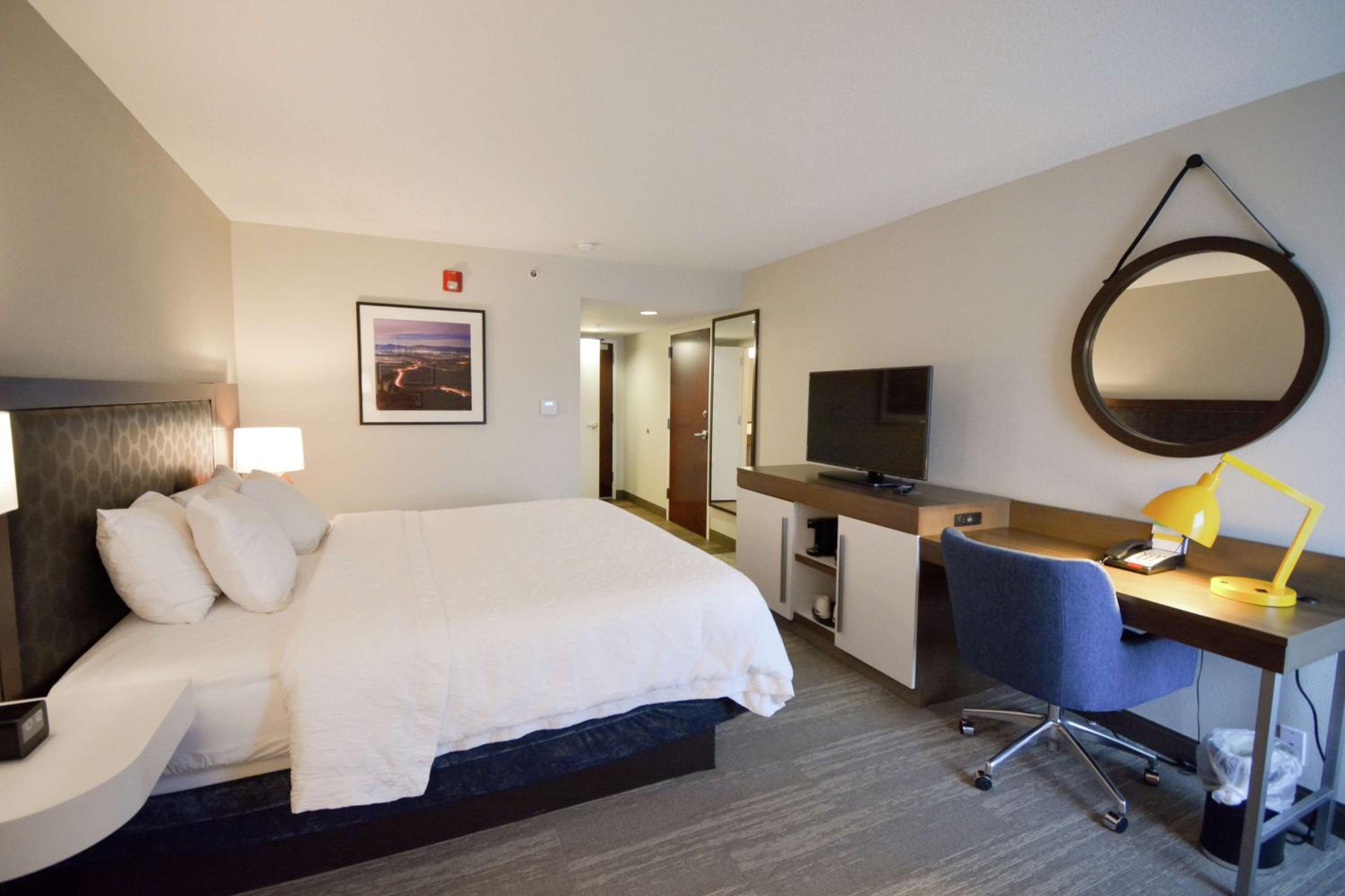 King Room - Mobility Access/Non-Smoking