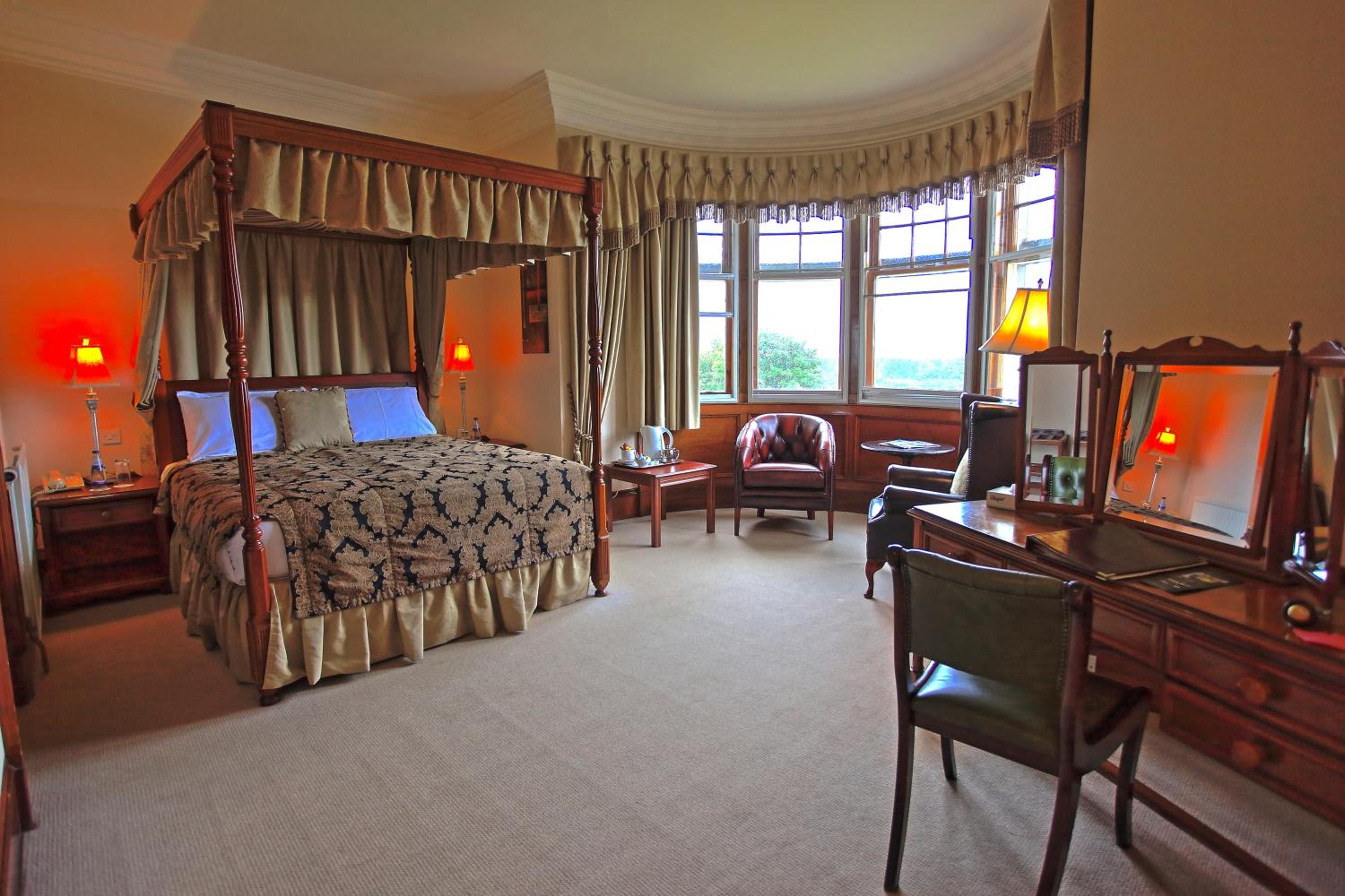 King Room with Garden View