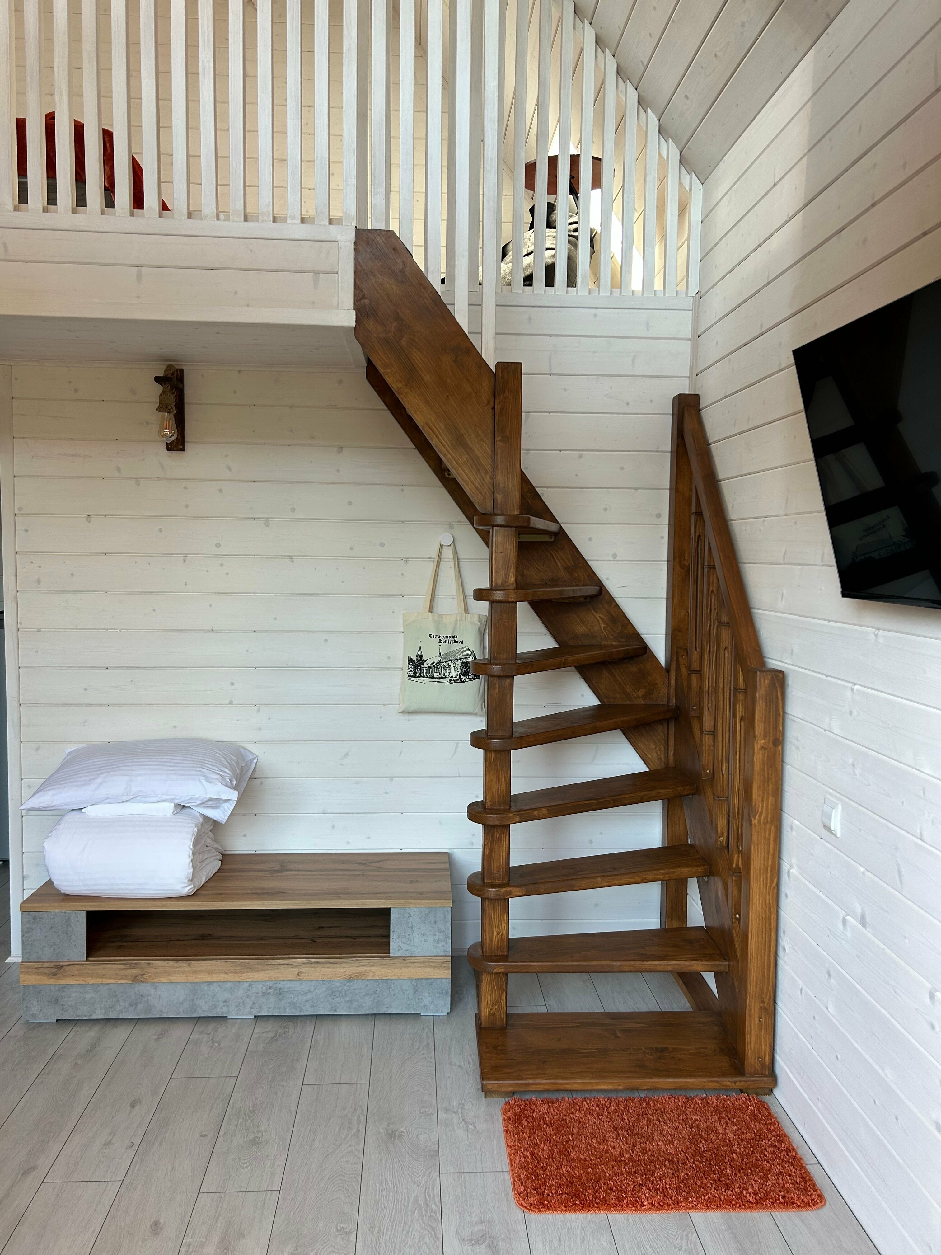 Двухуровневый номер-студия