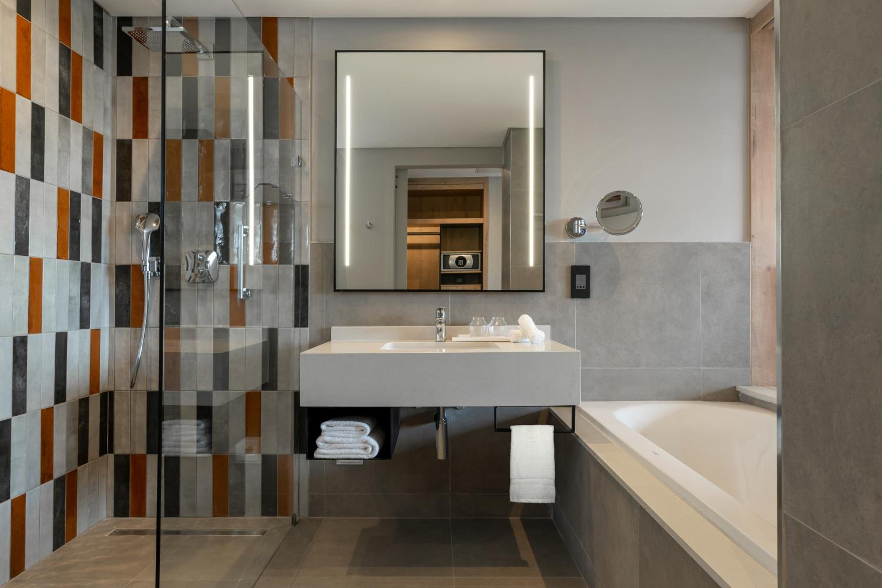 Superior Room with Drakensberg Mountain View