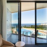 Делюкс Прайм с видом на море (одна кровать) /6 этаж в Мрия