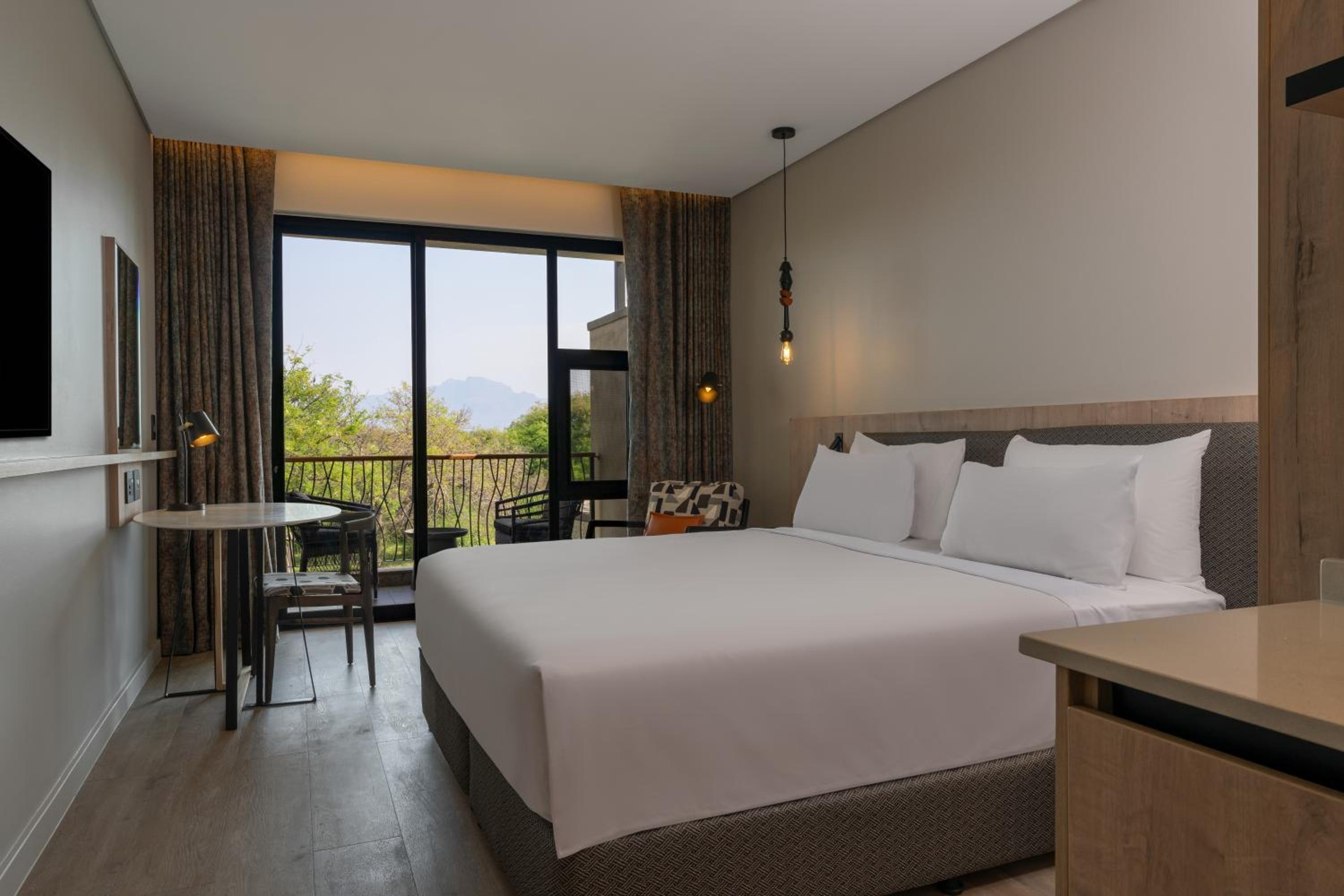 Standard Room with Drakensberg Mountain View