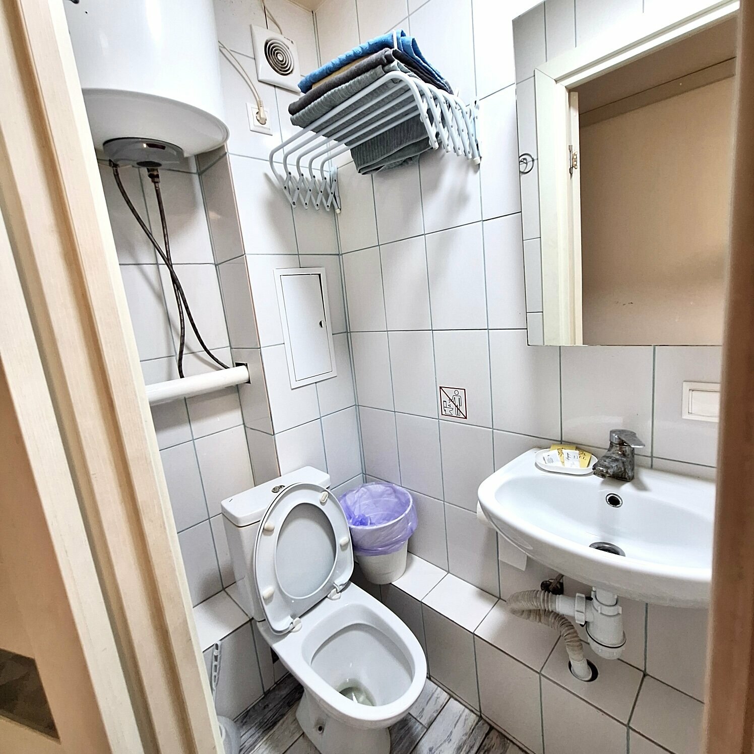 №6 студия эконом