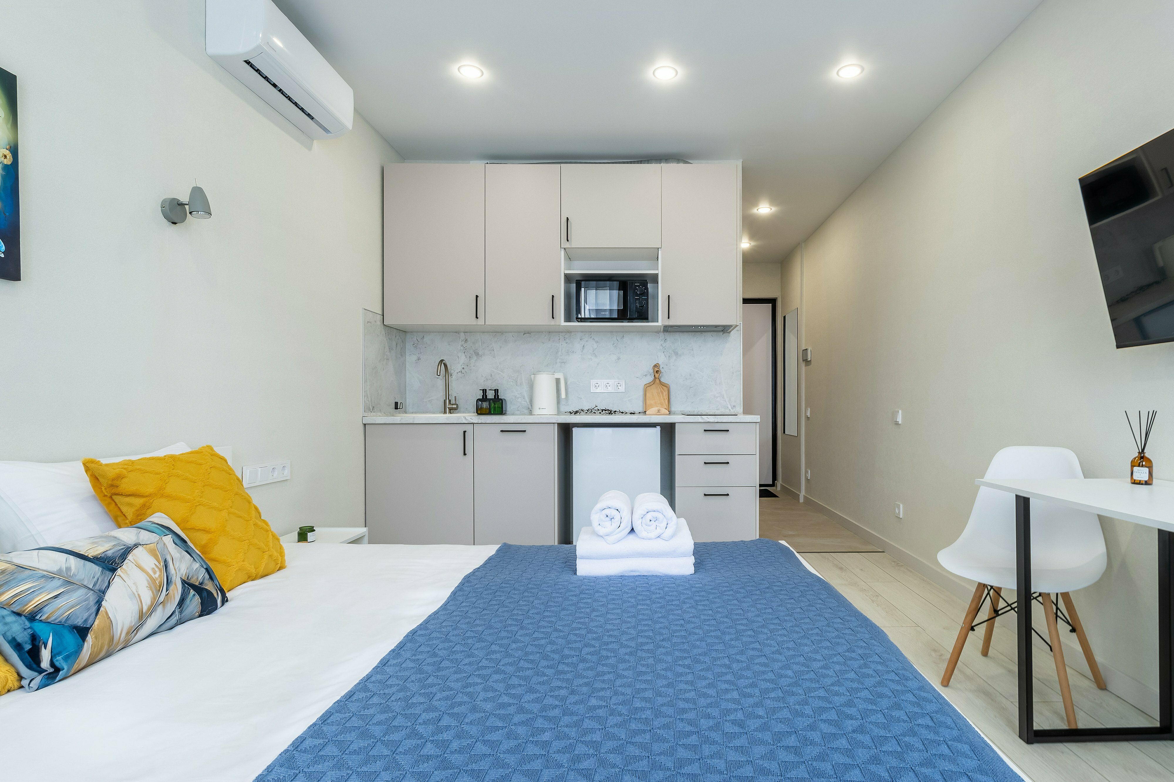 Студия Birds №506 с видом на город