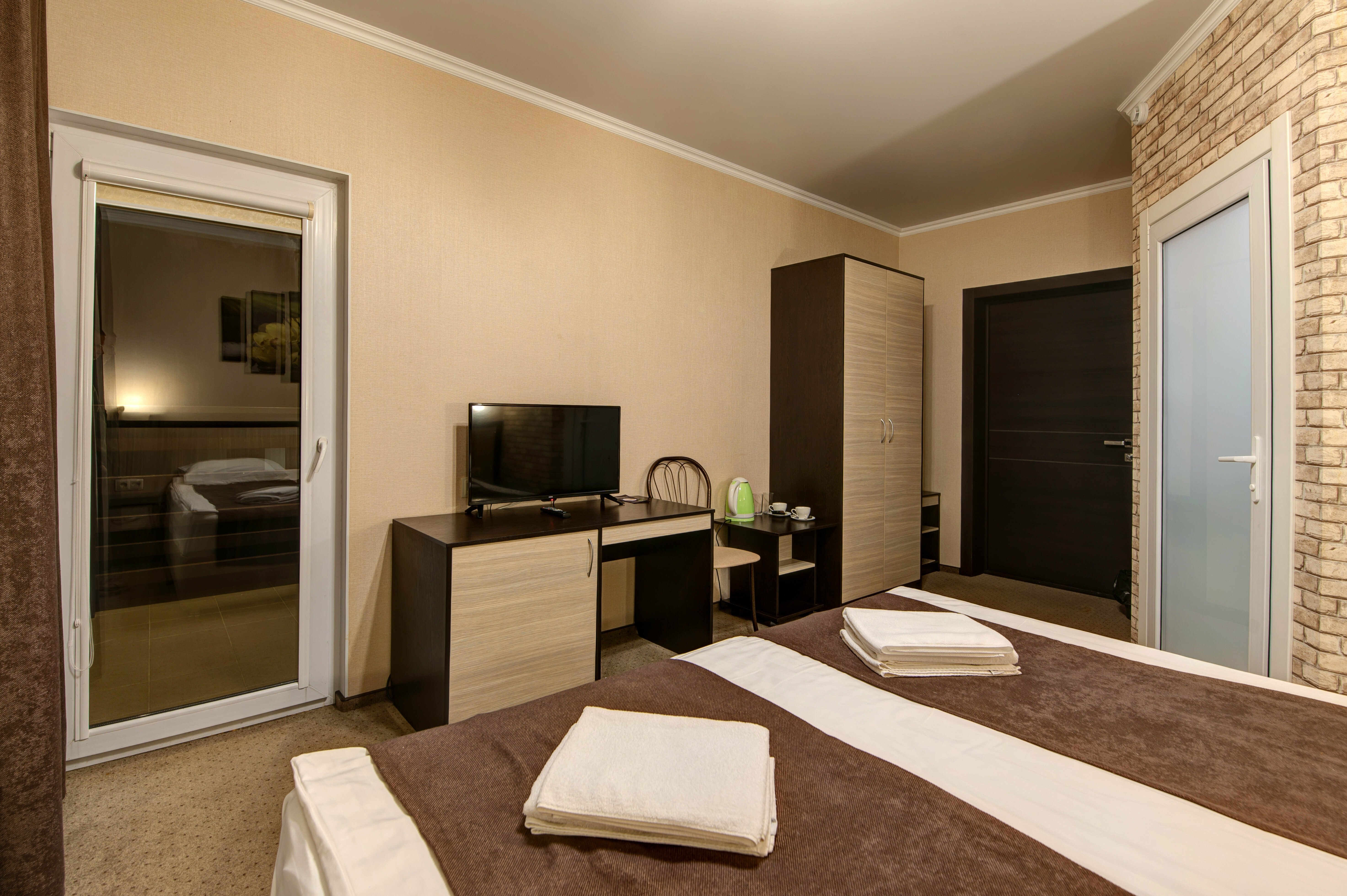 Двухместный номер с 1 кроватью или 2 отдельными кроватями и балконом