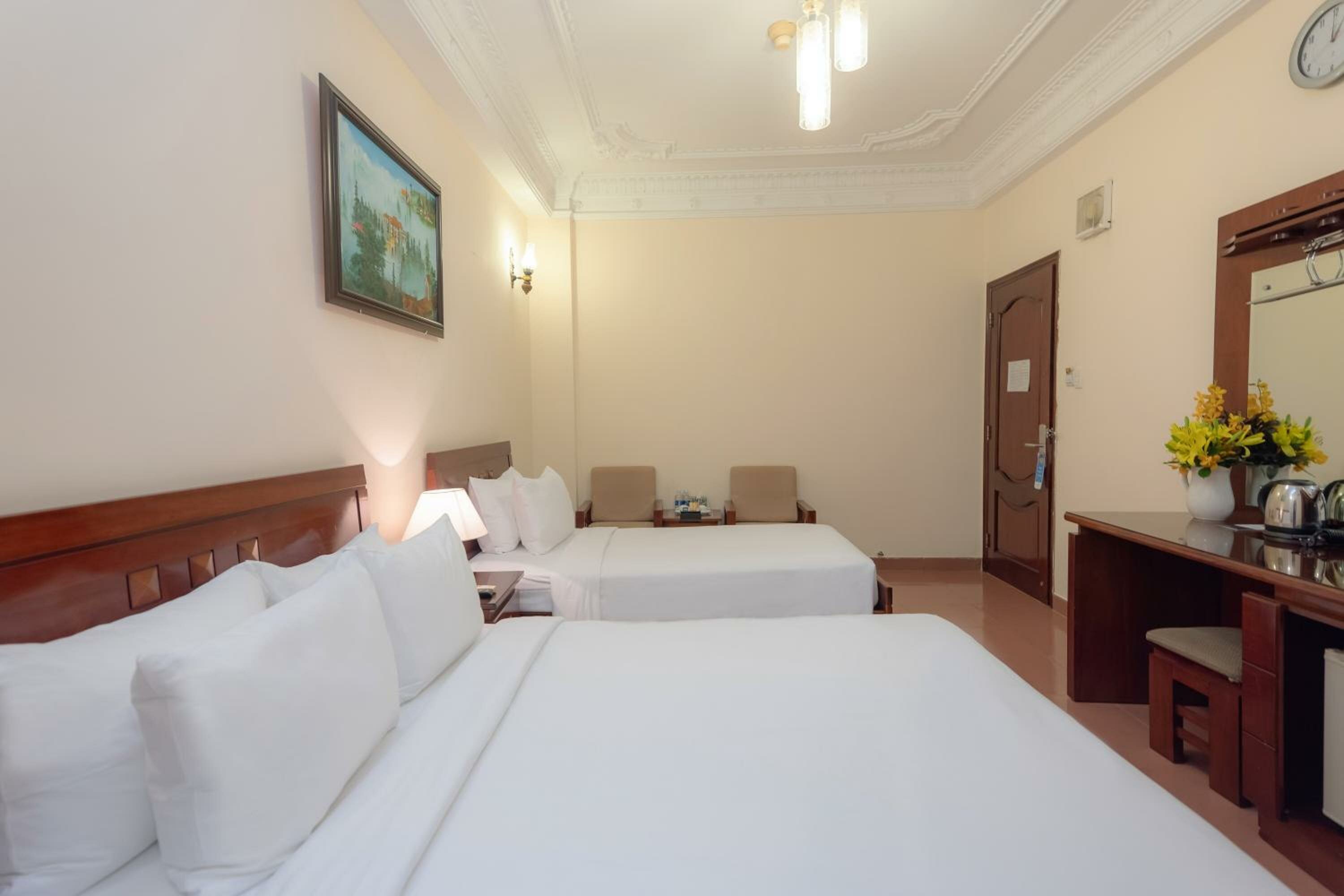 Superior Triple Room (No window)