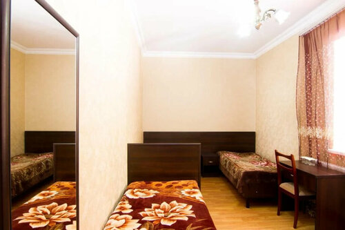 Бюджетный трехместный номер