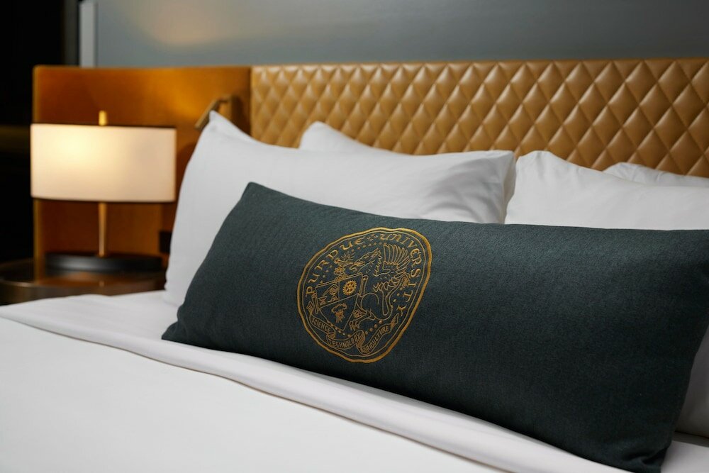 Standard Room, 1 King Bed (Mobility/Hearing Accessible, Tub)