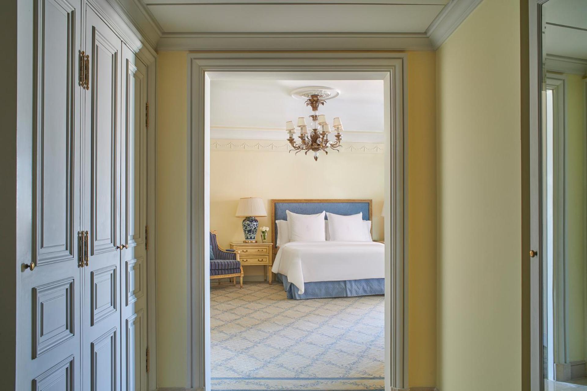 Deluxe Two Bedroom Suite with two king beds