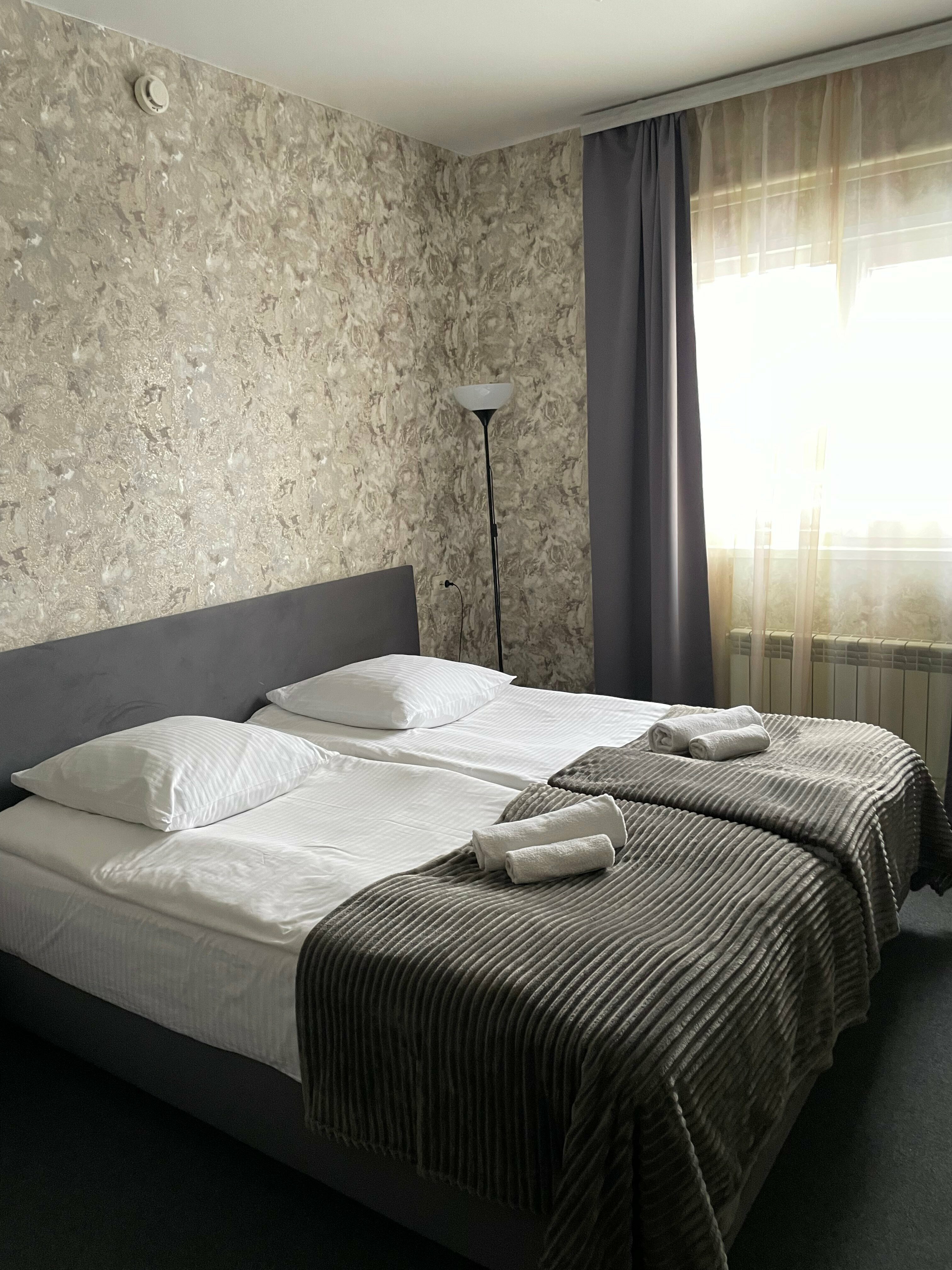 Улучшенный двухместный номер Делюкс с 1 кроватью или 2 отдельными кроватями