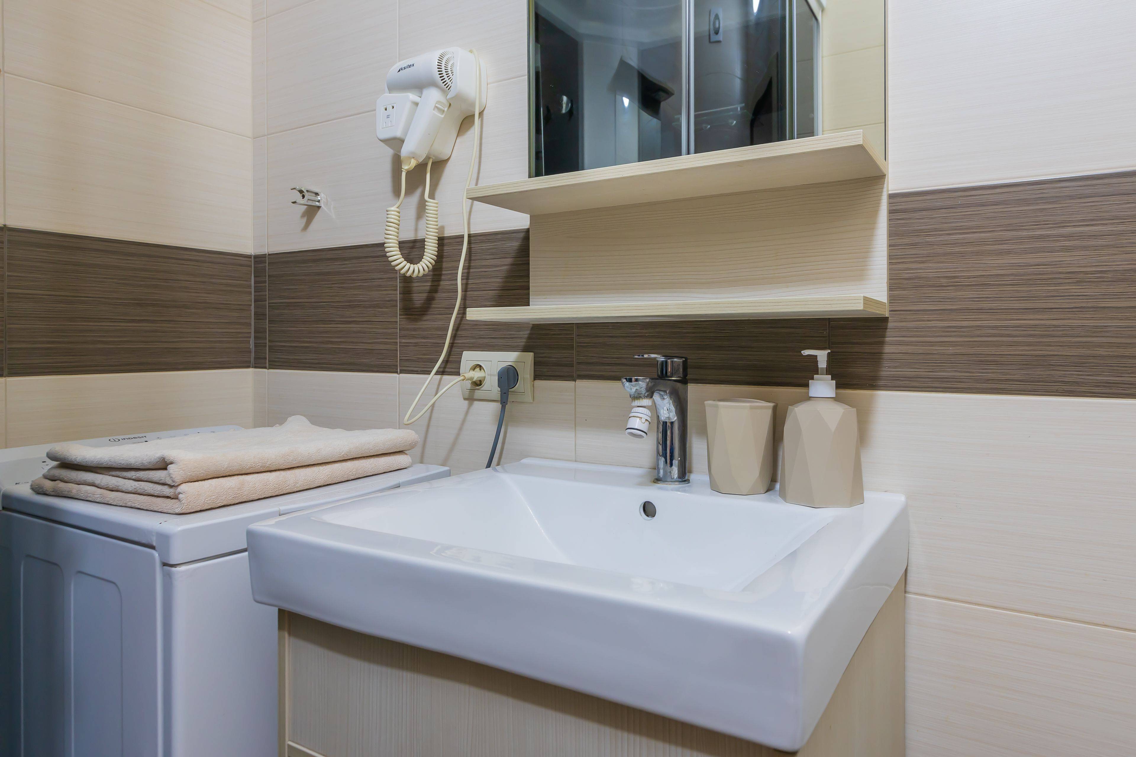 Двухместный номер с 1 кроватью и видом на бассейн