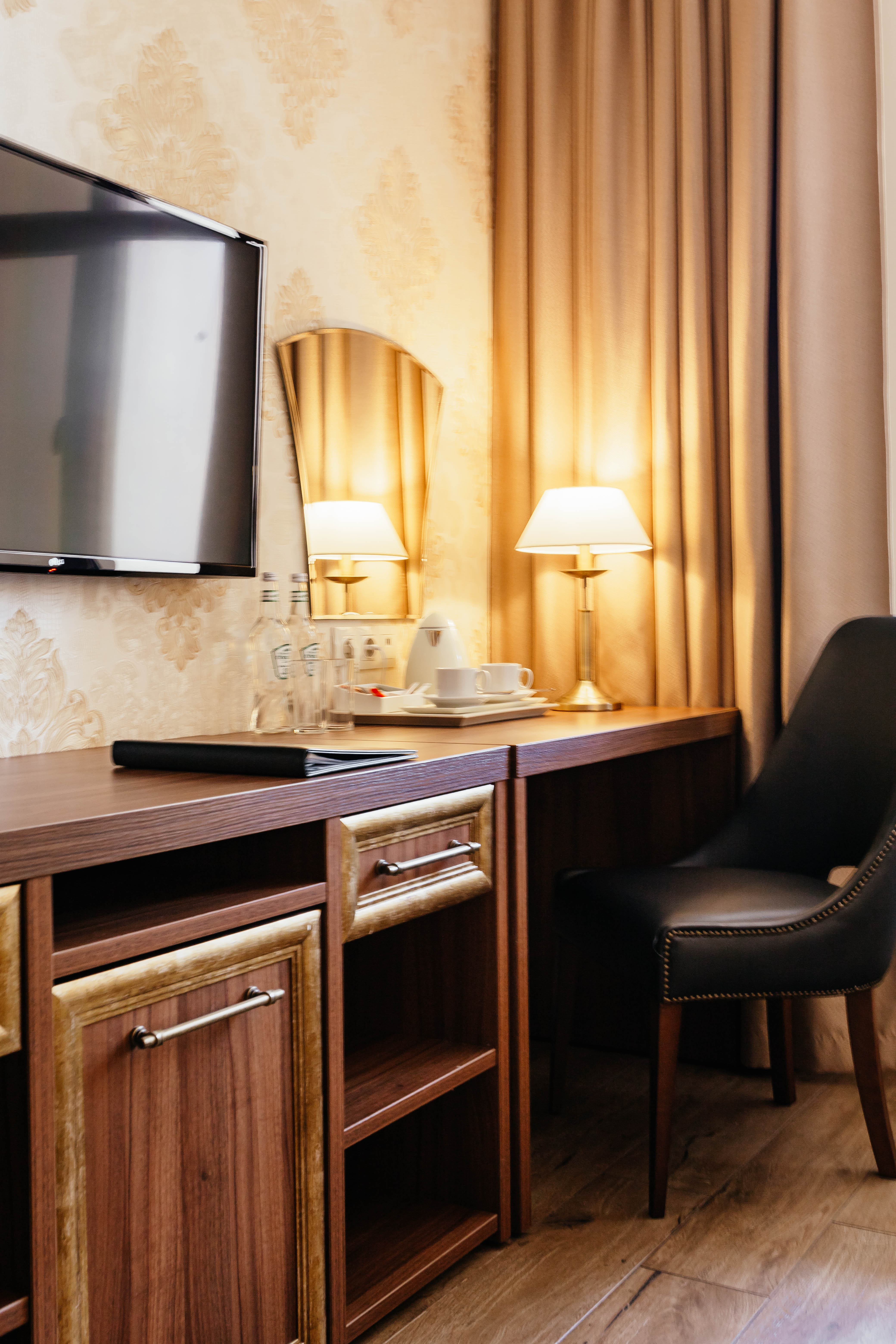 Стандарт без балкона морская сторона/парк.Главный корпус 5*