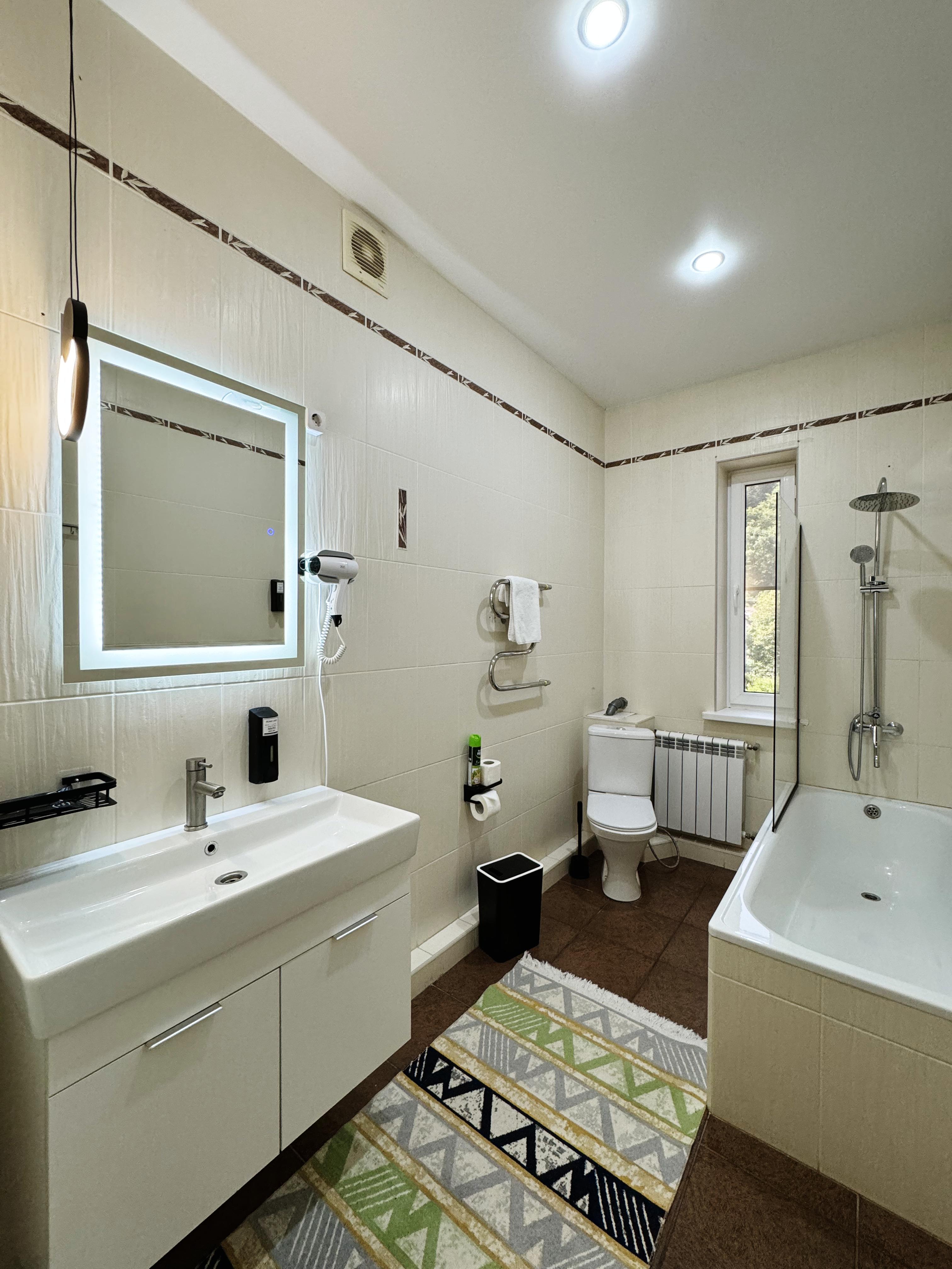 Люкс с балконом