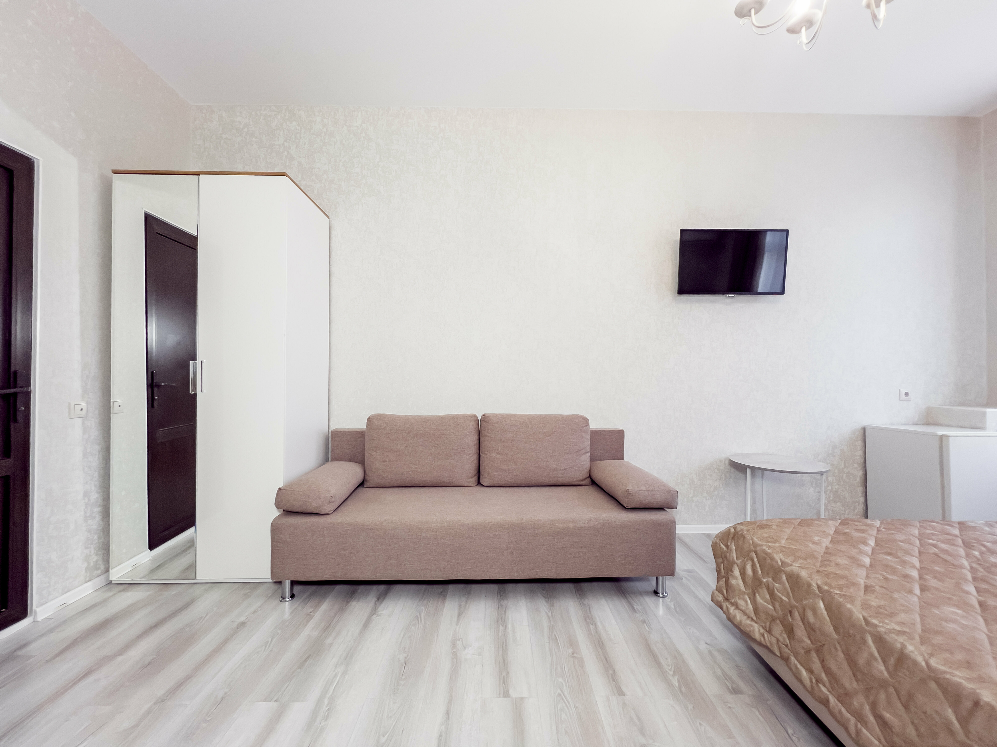 Cемейный номер с собственной ванной комнатой