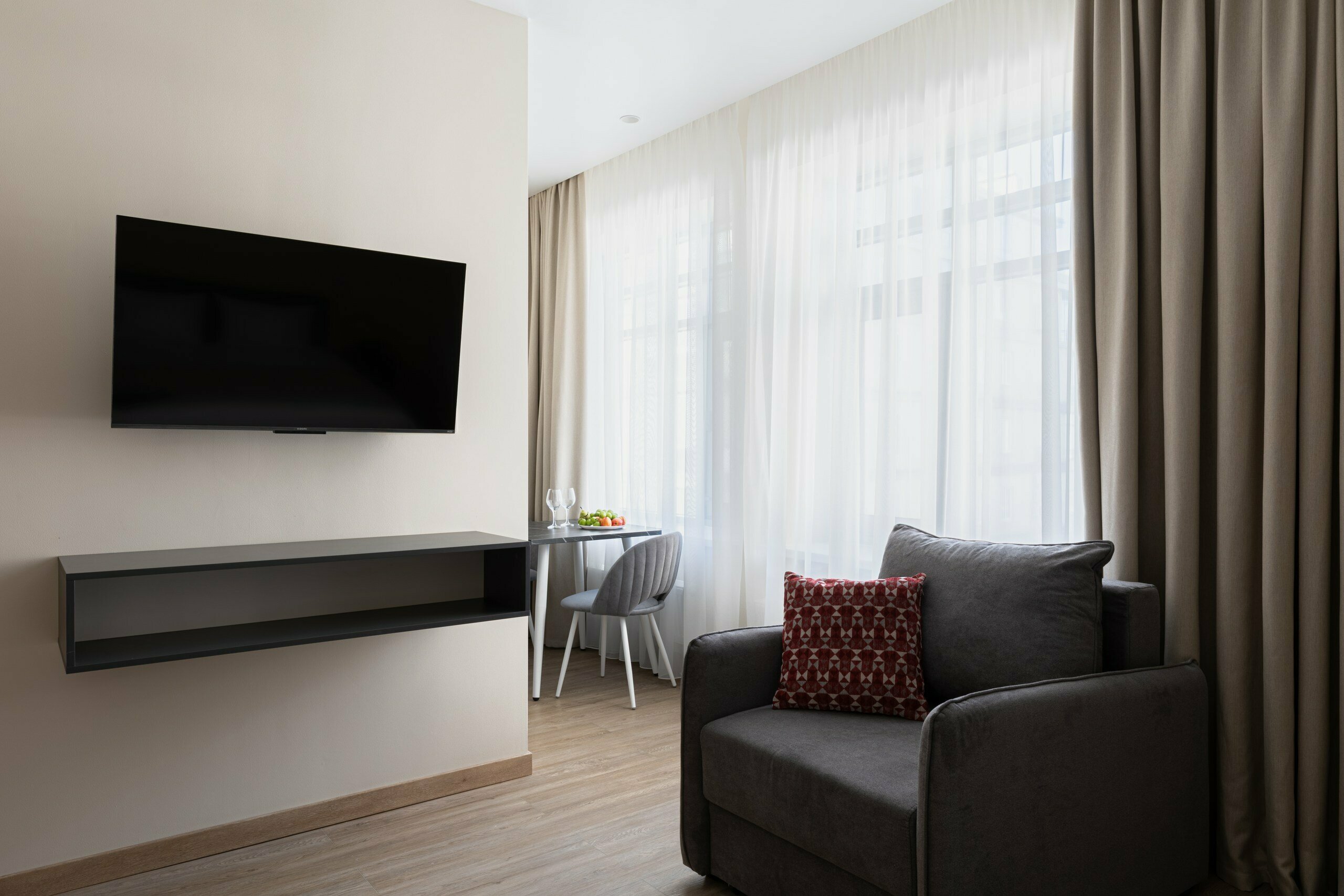 Студия Дмитровская