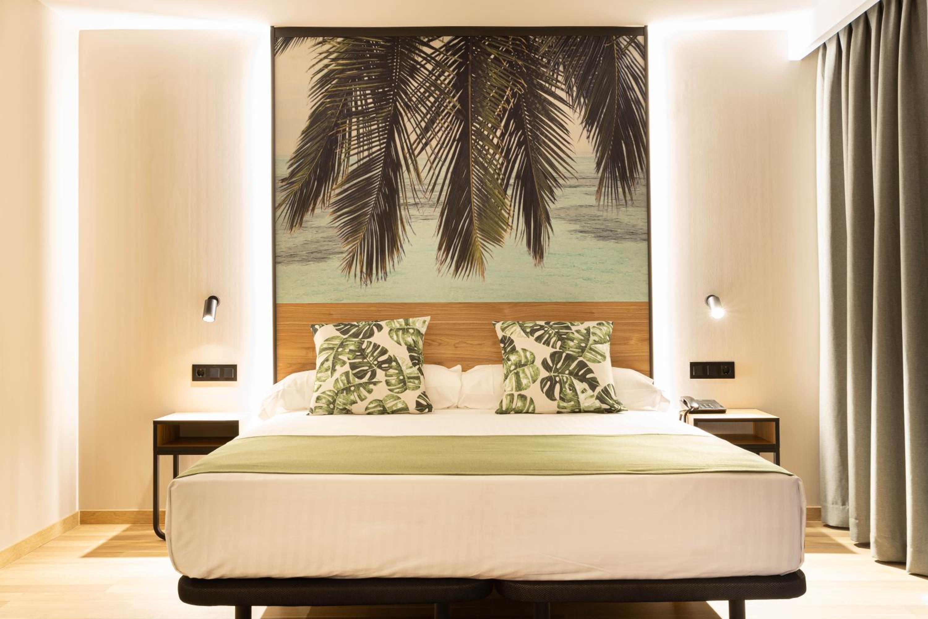 Premium Double Room (2 Adults + 1 Child)