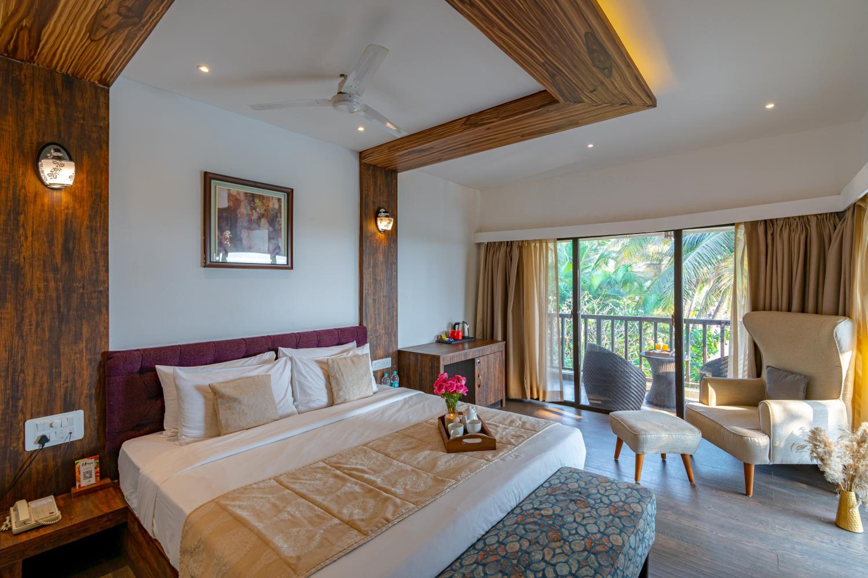 Luxury Room with Garden View with Balcony (with complimentary Kayaking and 20% off on Massage session)