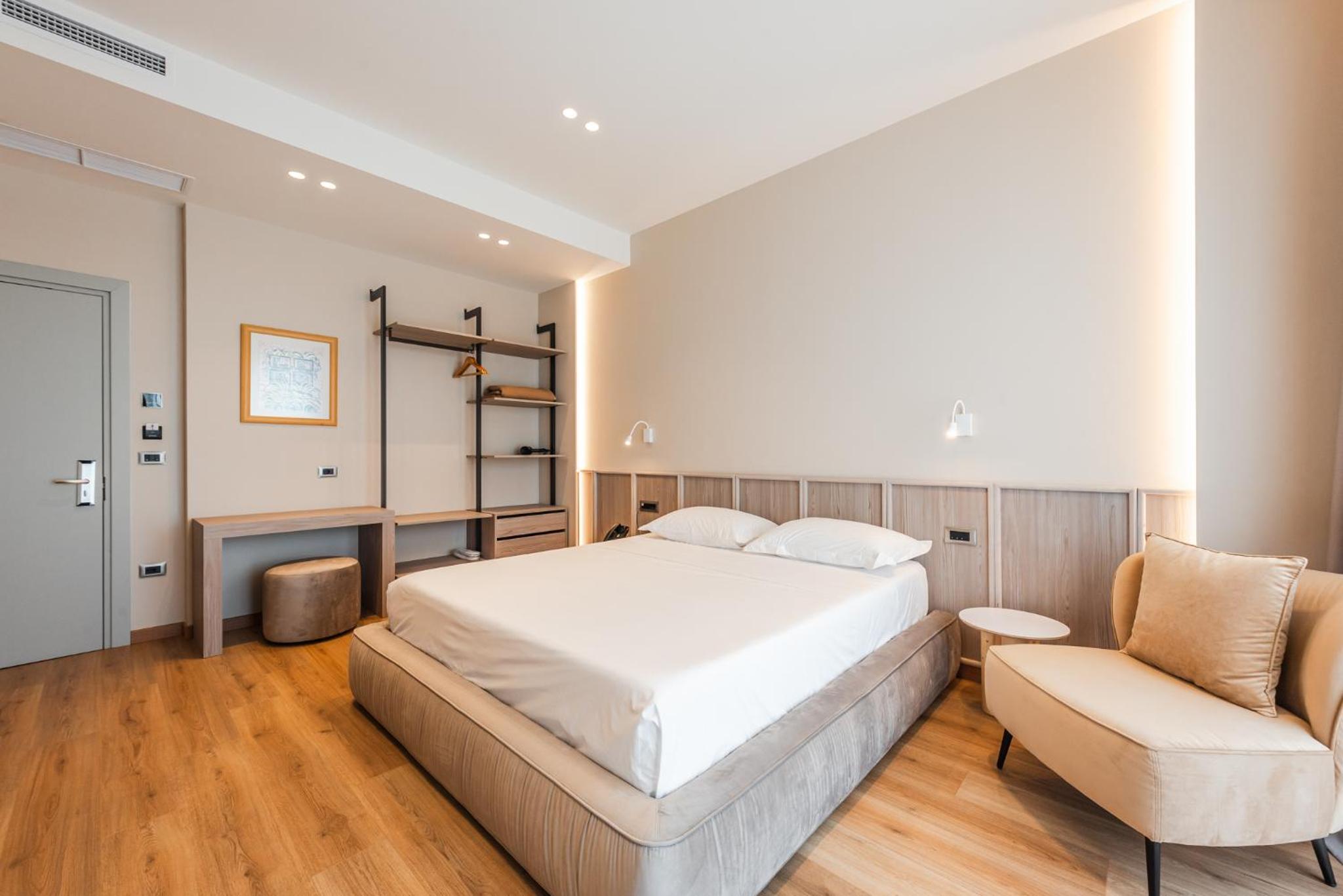 Deluxe Double Room with Sea View