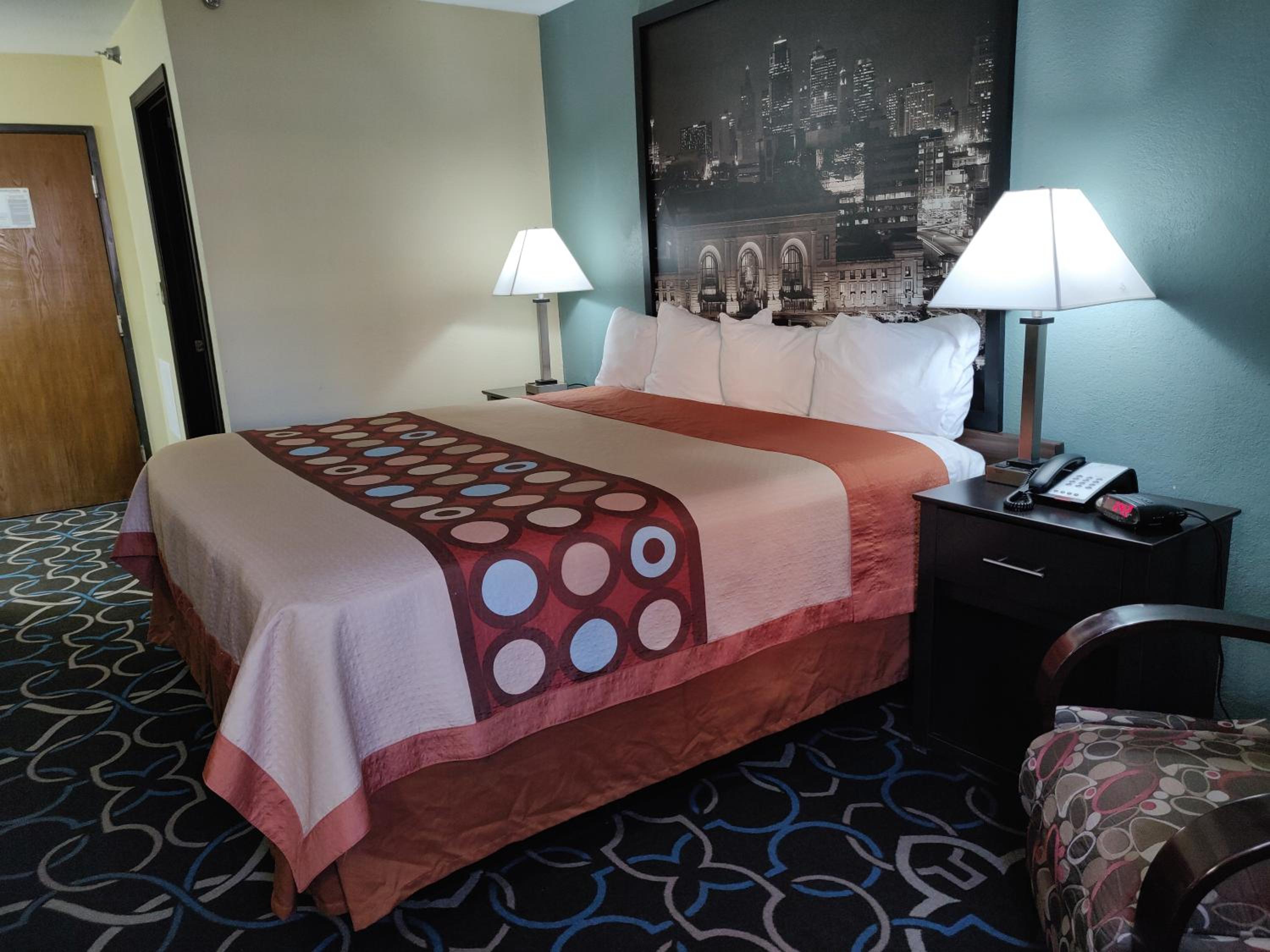 King Room - Non-Smoking