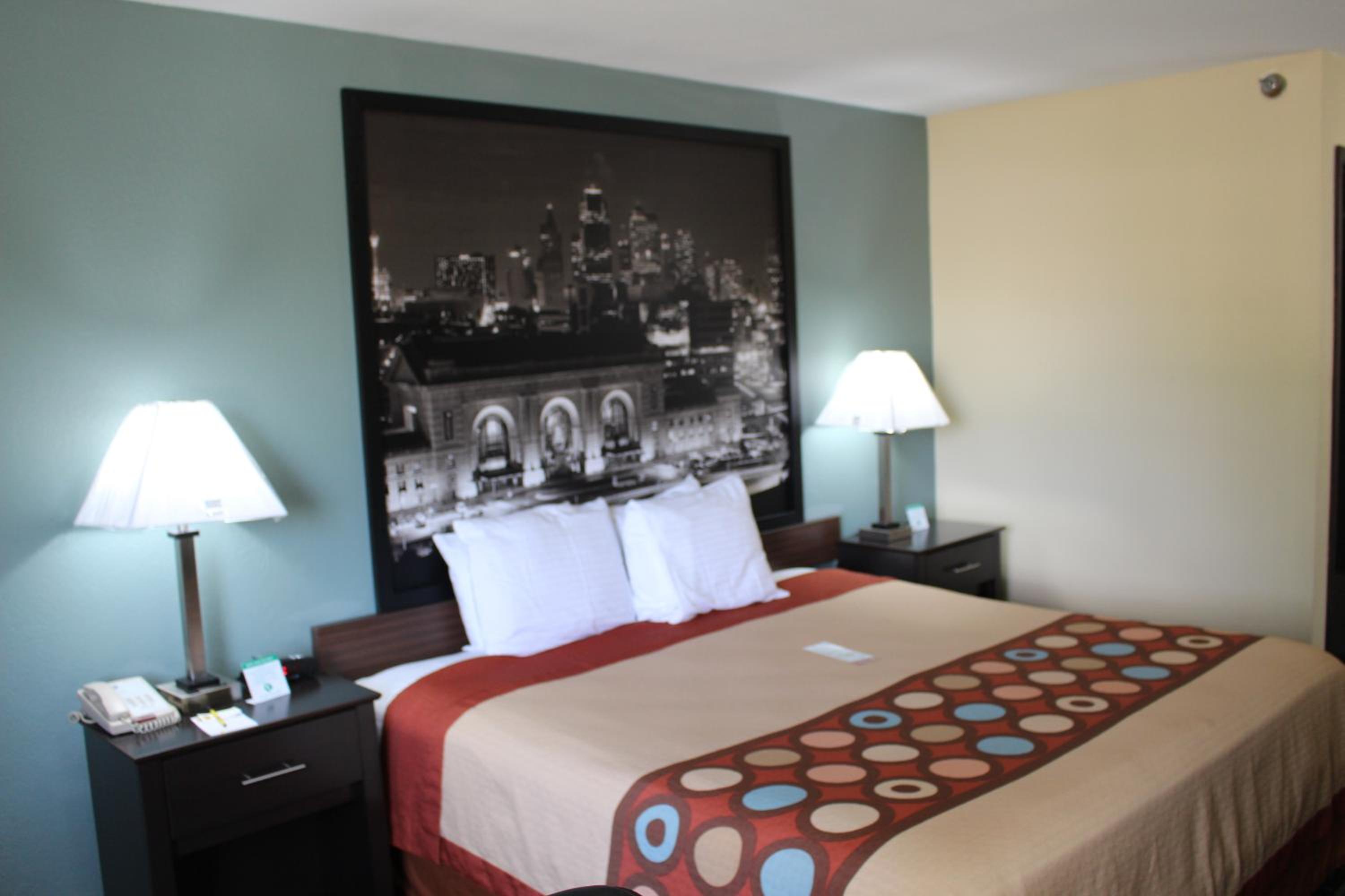 King Room - Non-Smoking