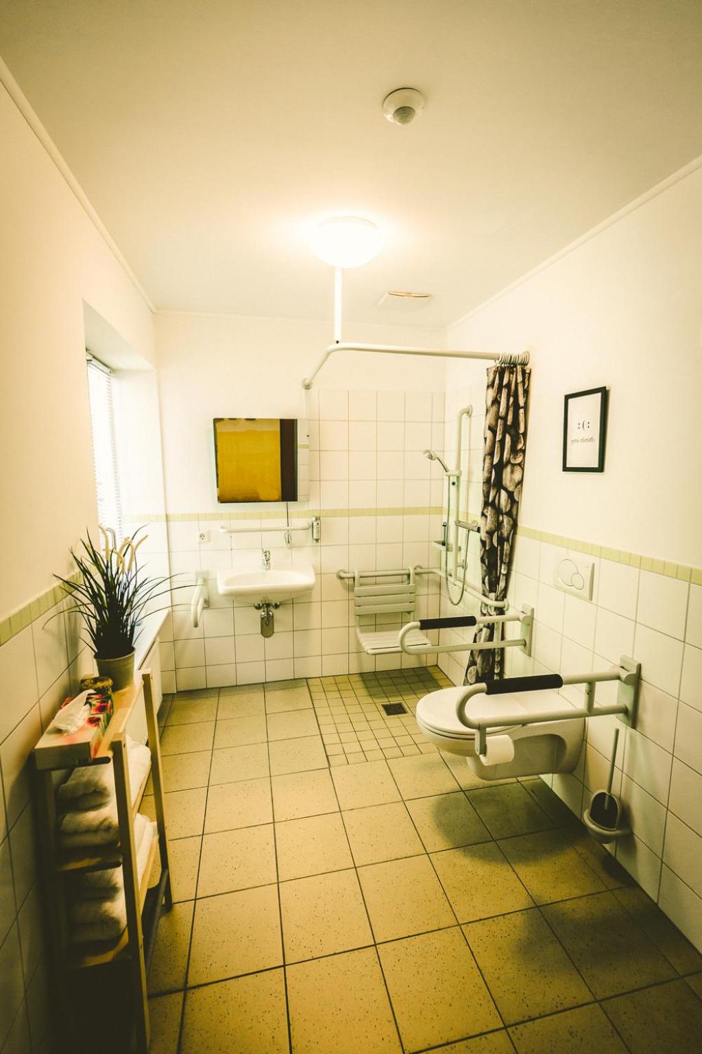 Double Room with Private External Bathroom