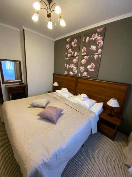 Двухместный номер с 1 кроватью или 2 отдельными кроватями и балконом