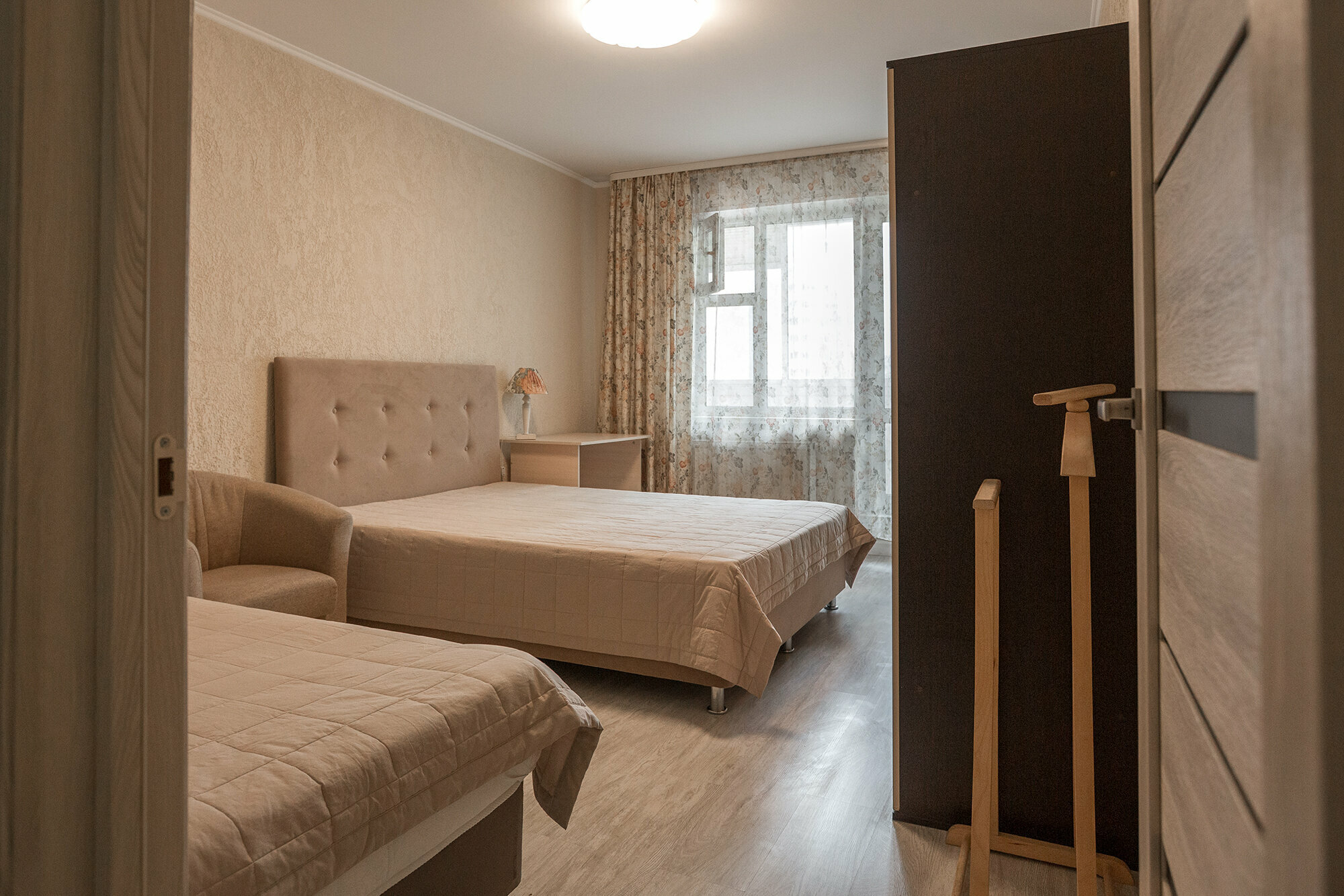 Двухместный номер с 1 кроватью или 2 отдельными кроватями и дополнительной кроватью