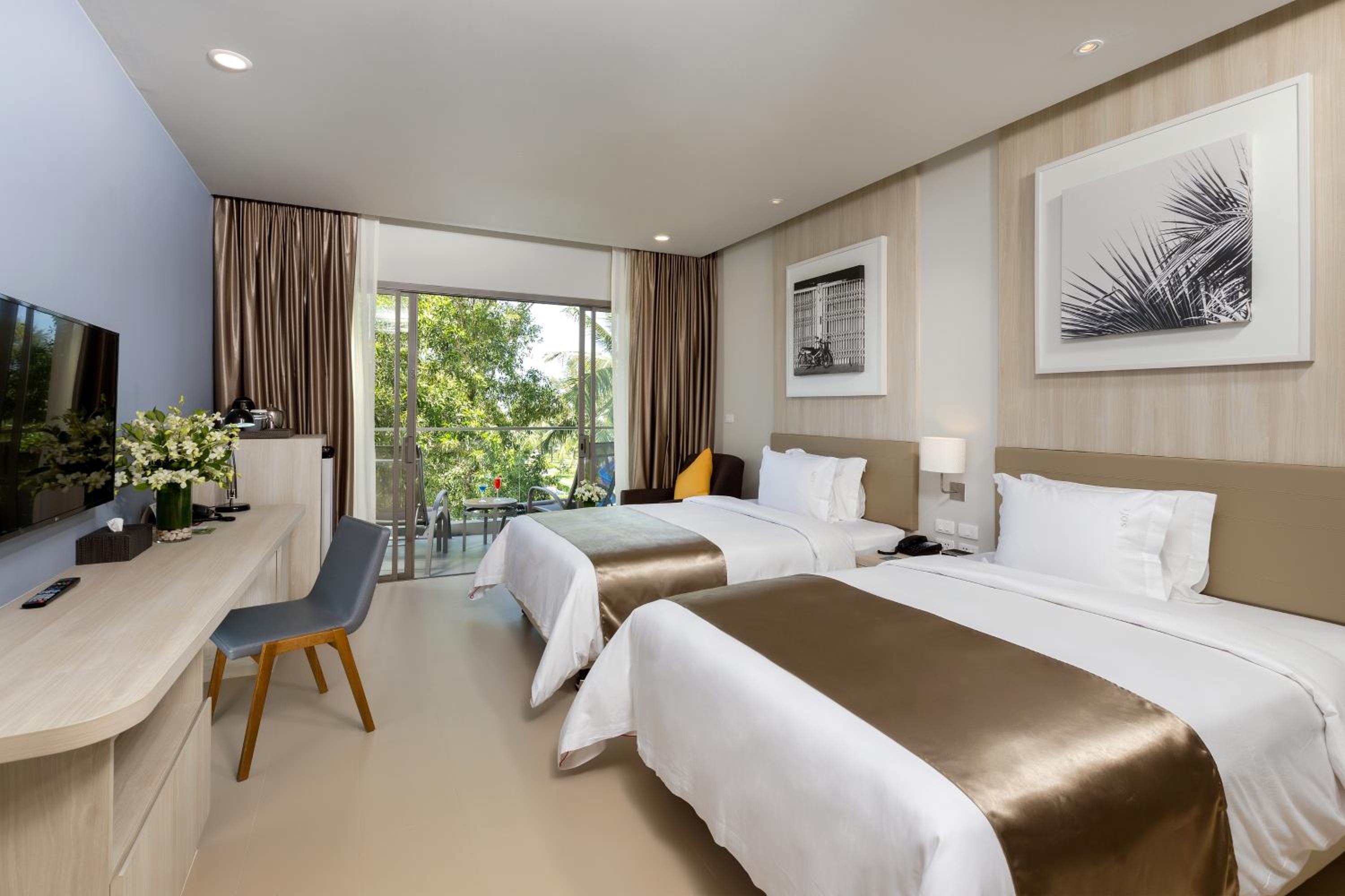 Deluxe Double or Twin Room - Family Wing