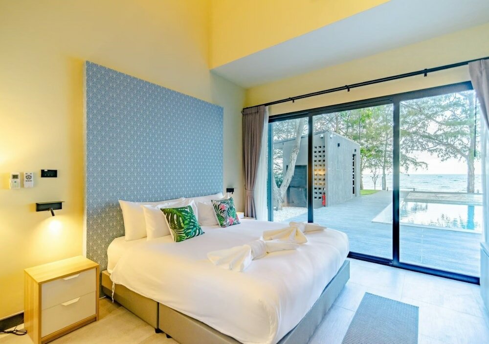 Presidential Villa, 4 Bedrooms, Beachfront