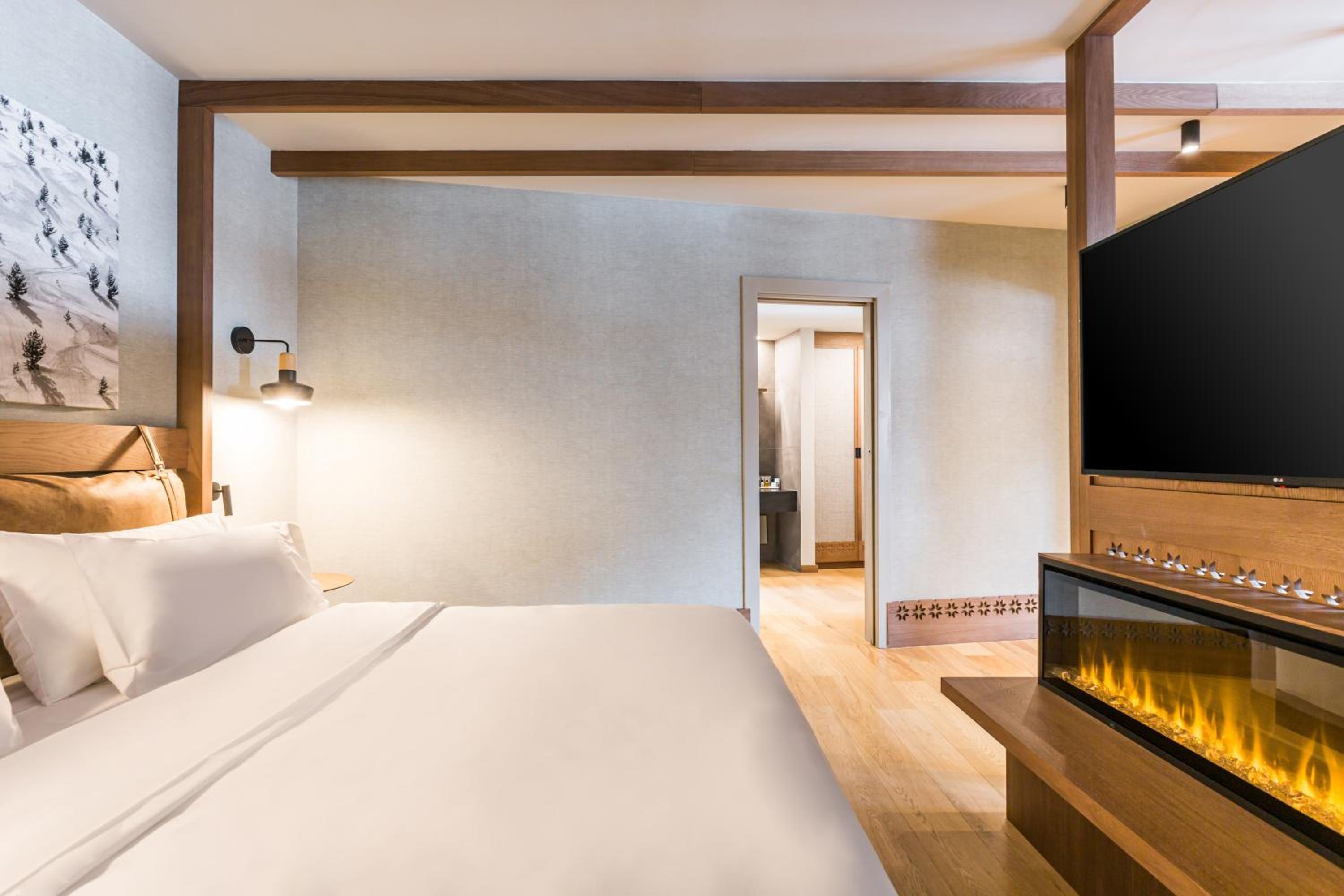 Premier Suite with Dolomites View