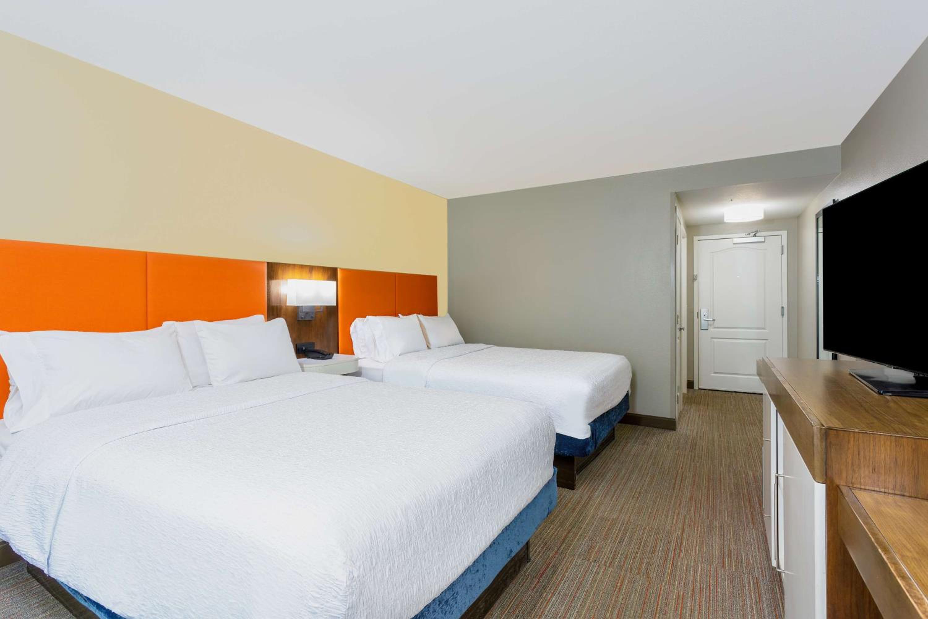 Queen Room with Two Queen Beds