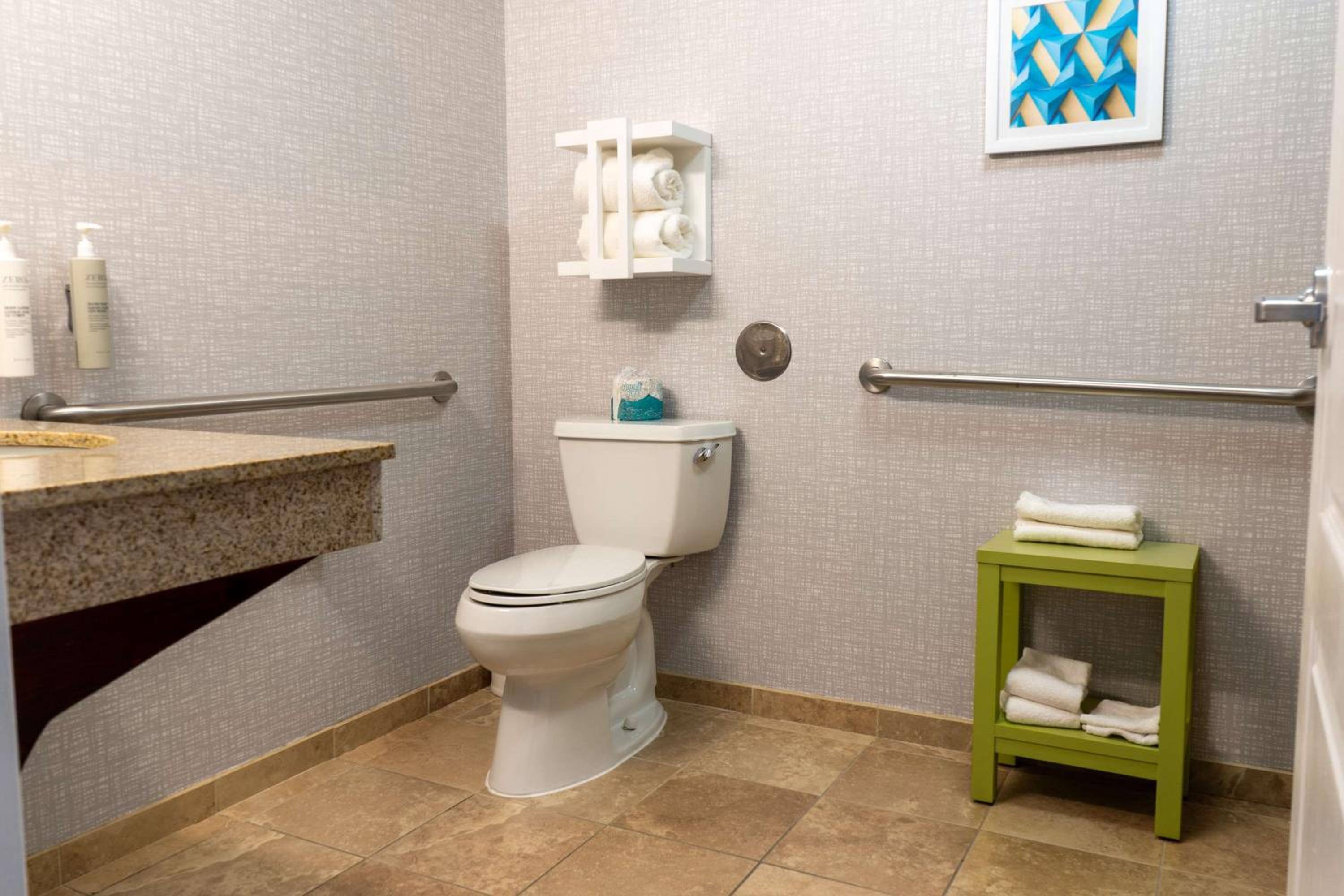 King Room - Mobility Access/Non-Smoking