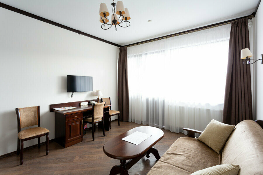 Люкс с балконом