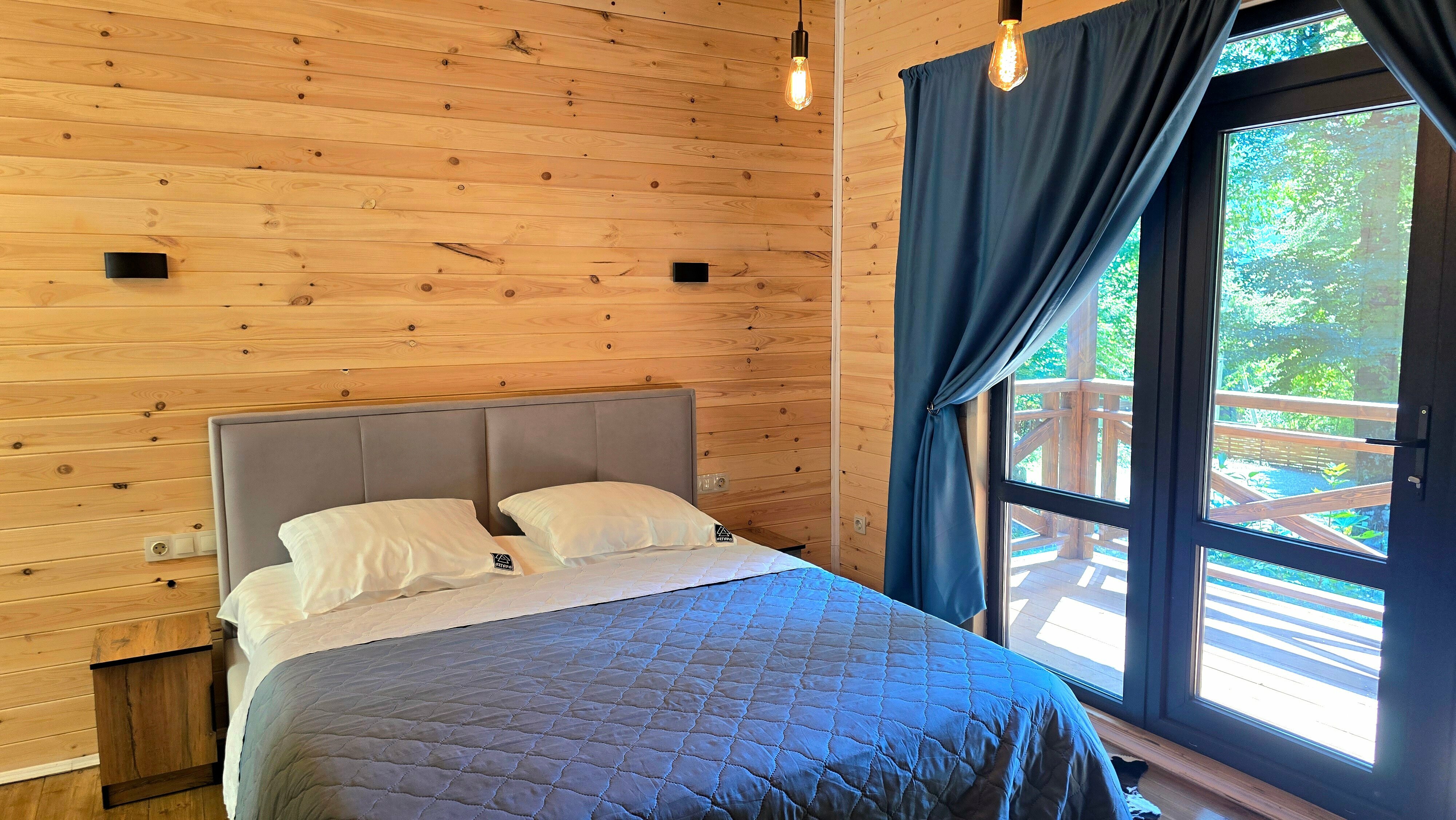 Двухместный номер с 1 кроватью и видом на горы