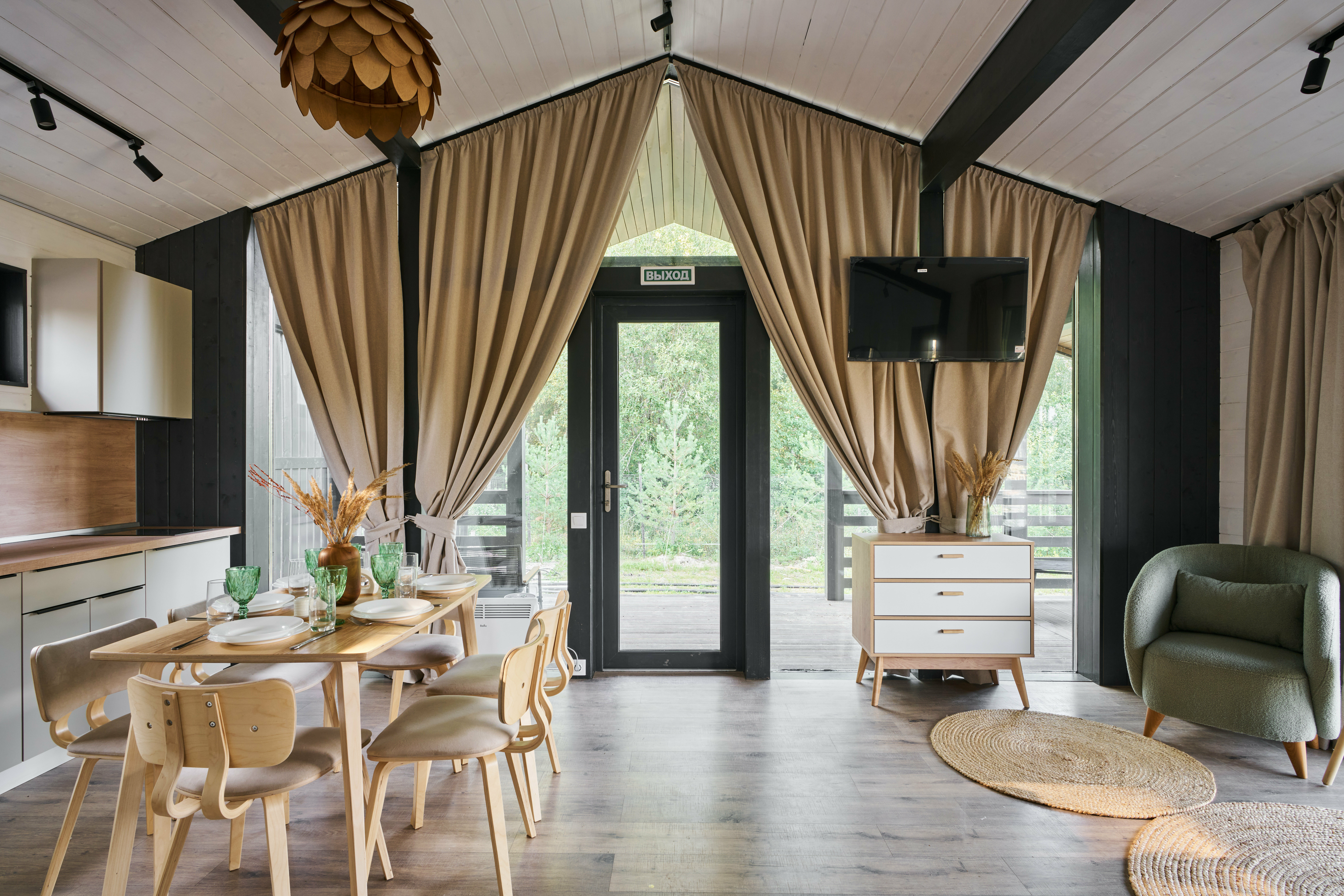 BBQ PARKLANE RESIDENCE