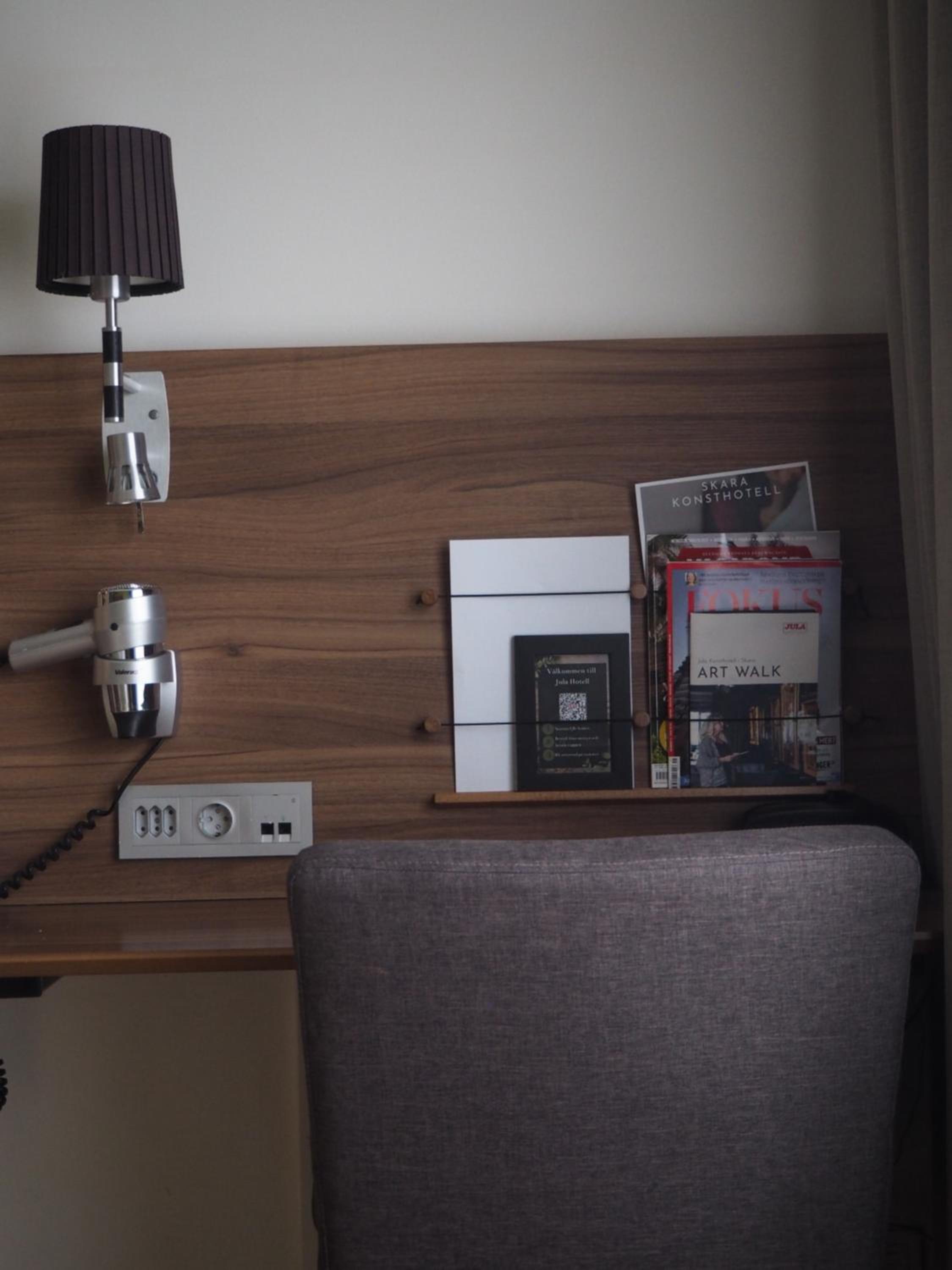 Standard Quadruple Room with Two Single Beds - Non-Smoking