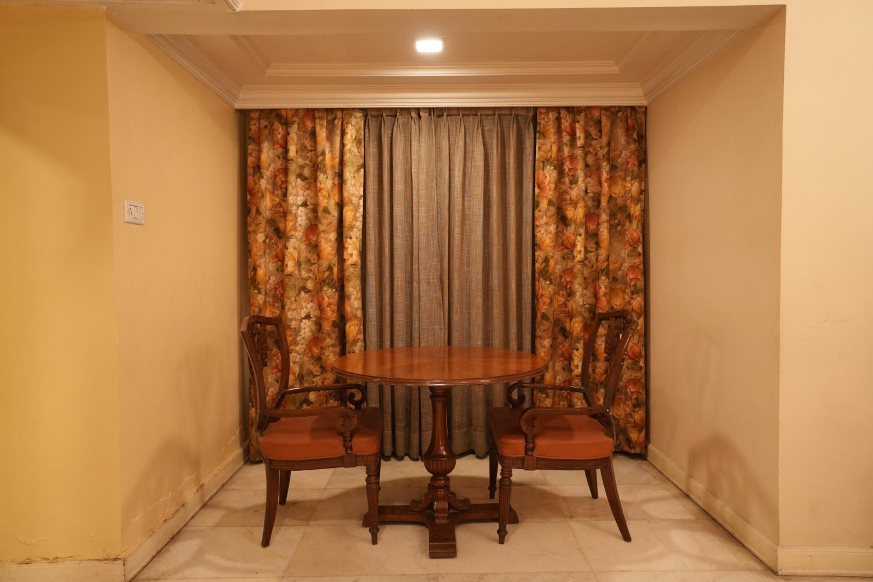 Presidential Suite - City View