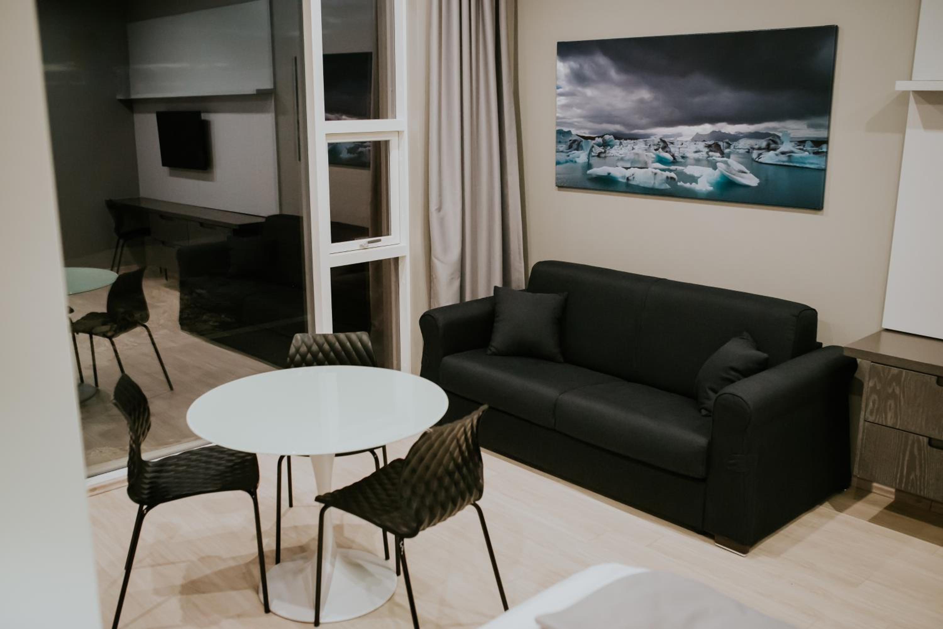 Studio Apartment with Sea View