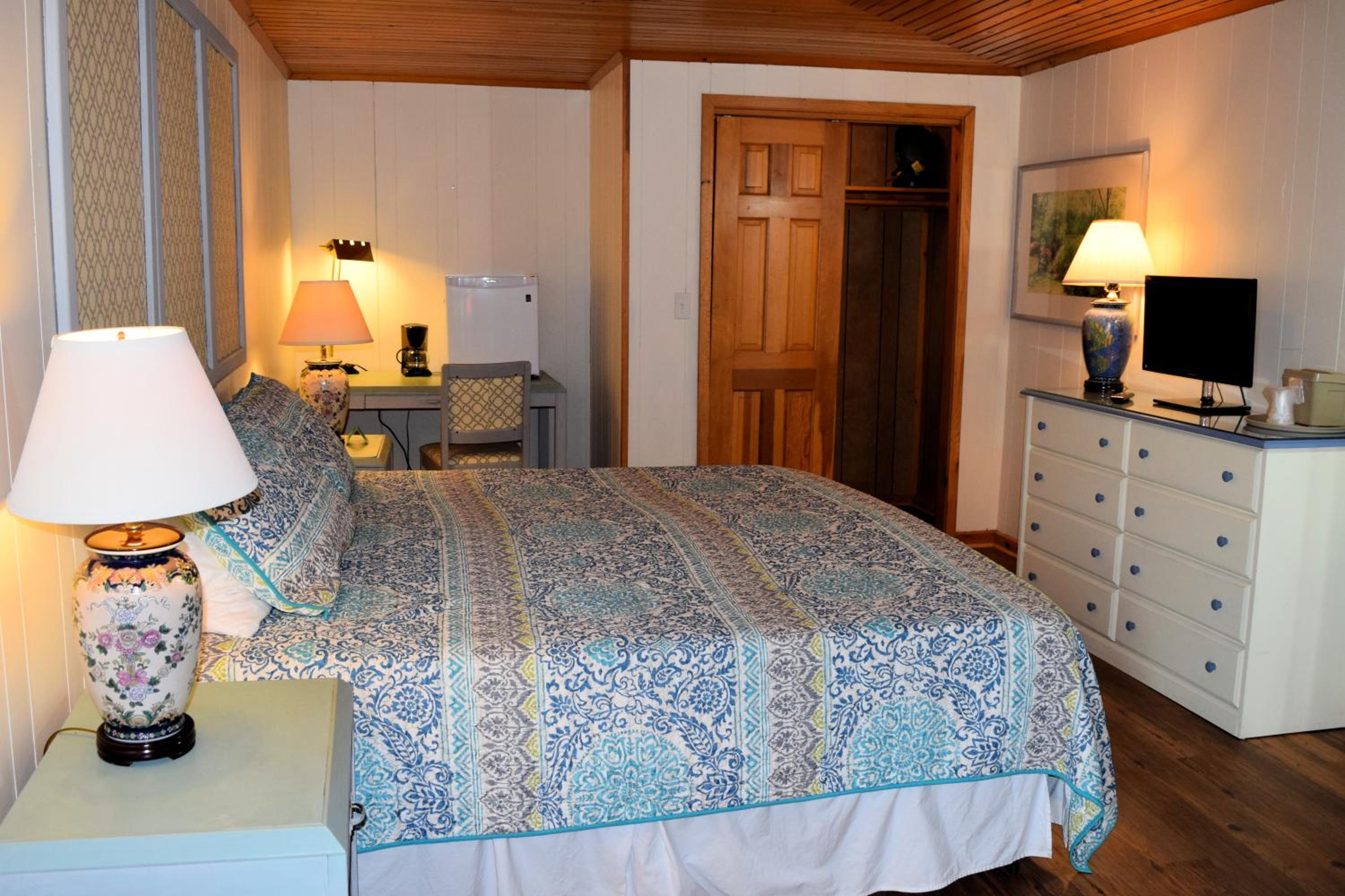 Deluxe Double Room with Bath