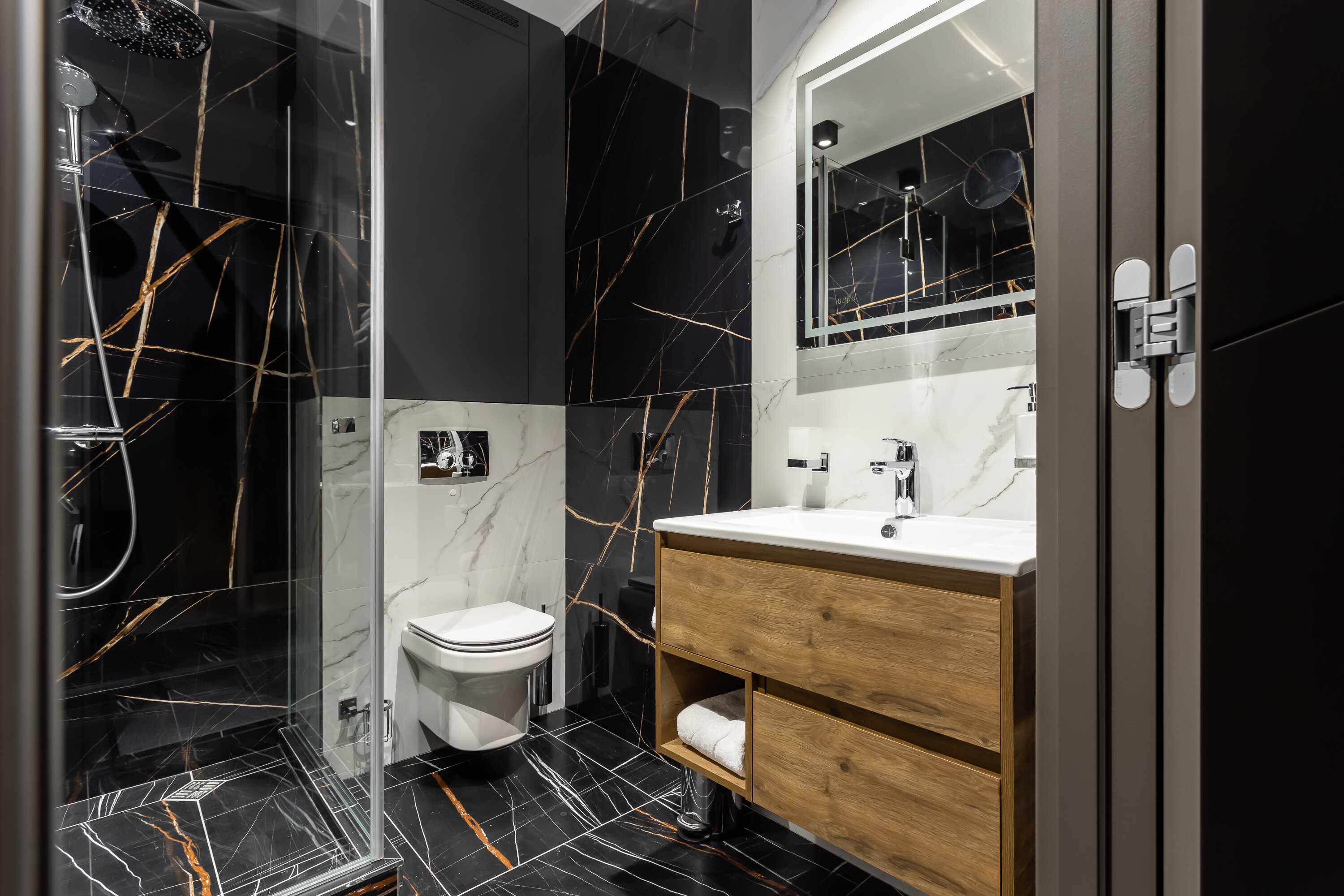 Номер-студия Делюкс  с великолепным видом на Парк Победы