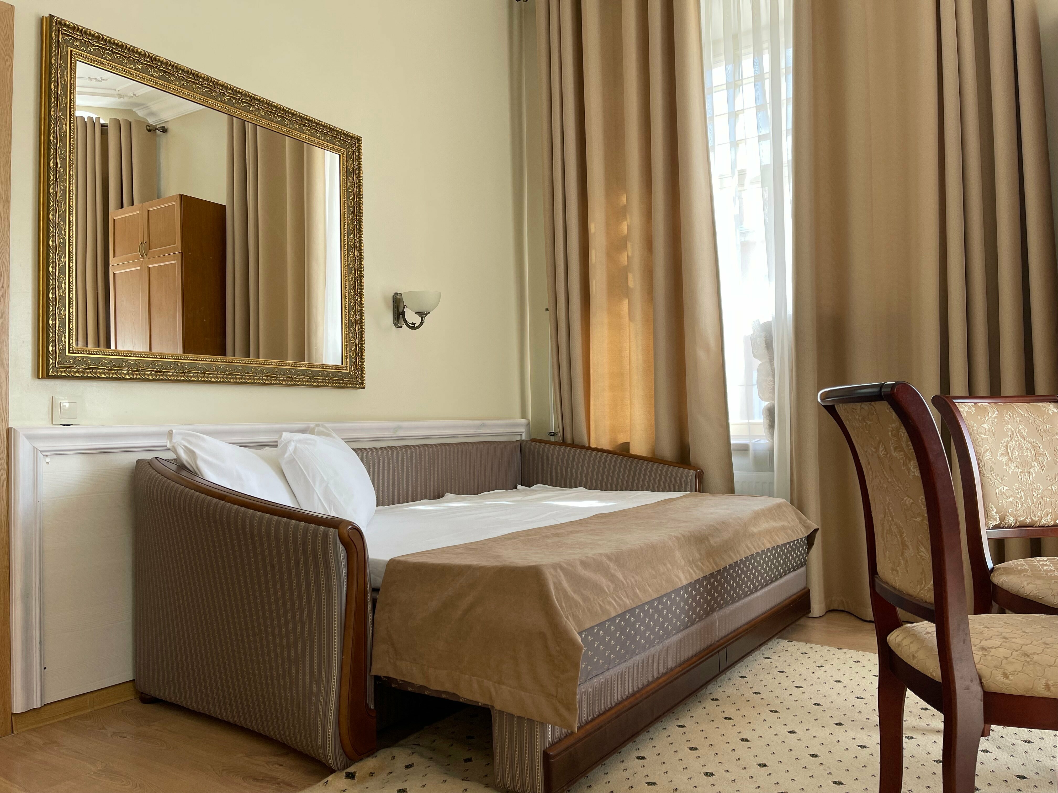 Люкс с балконом